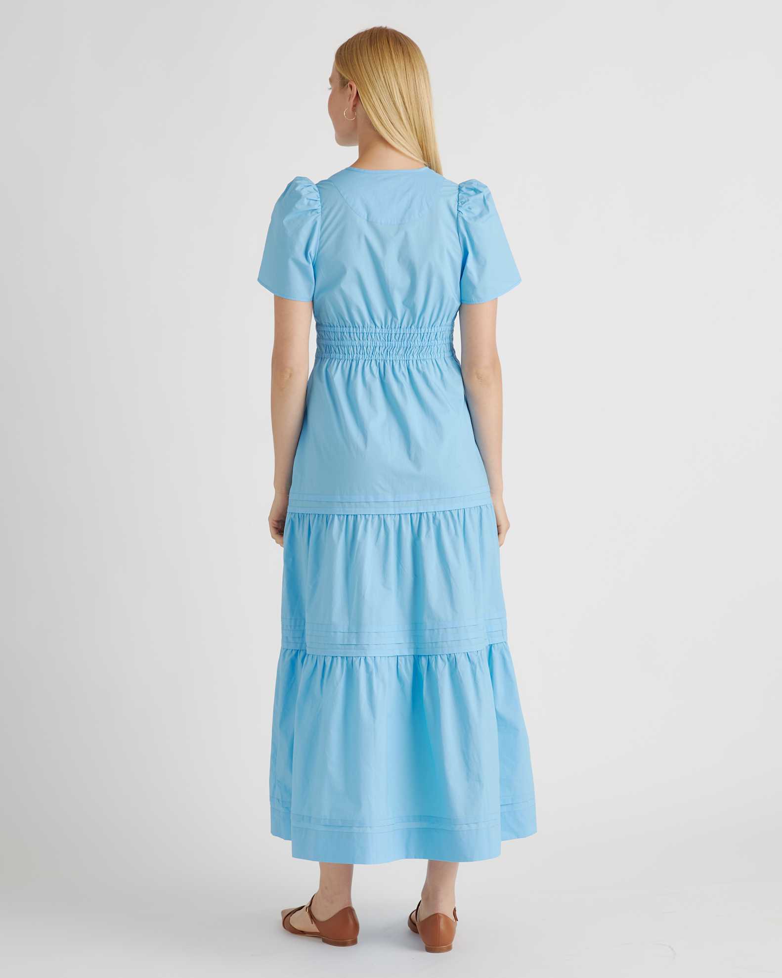 Quince Women's Poplin Tiered Maxi Dress, Medium Size in Cornflower Blue, 100% Organic Cotton with V-Neck & Short Sleeves Quince Women's Poplin Tiered Maxi Dress, Medium Size in Cornflower Blue, 100% Organic Cotton with V-Neck & Short Sleeves