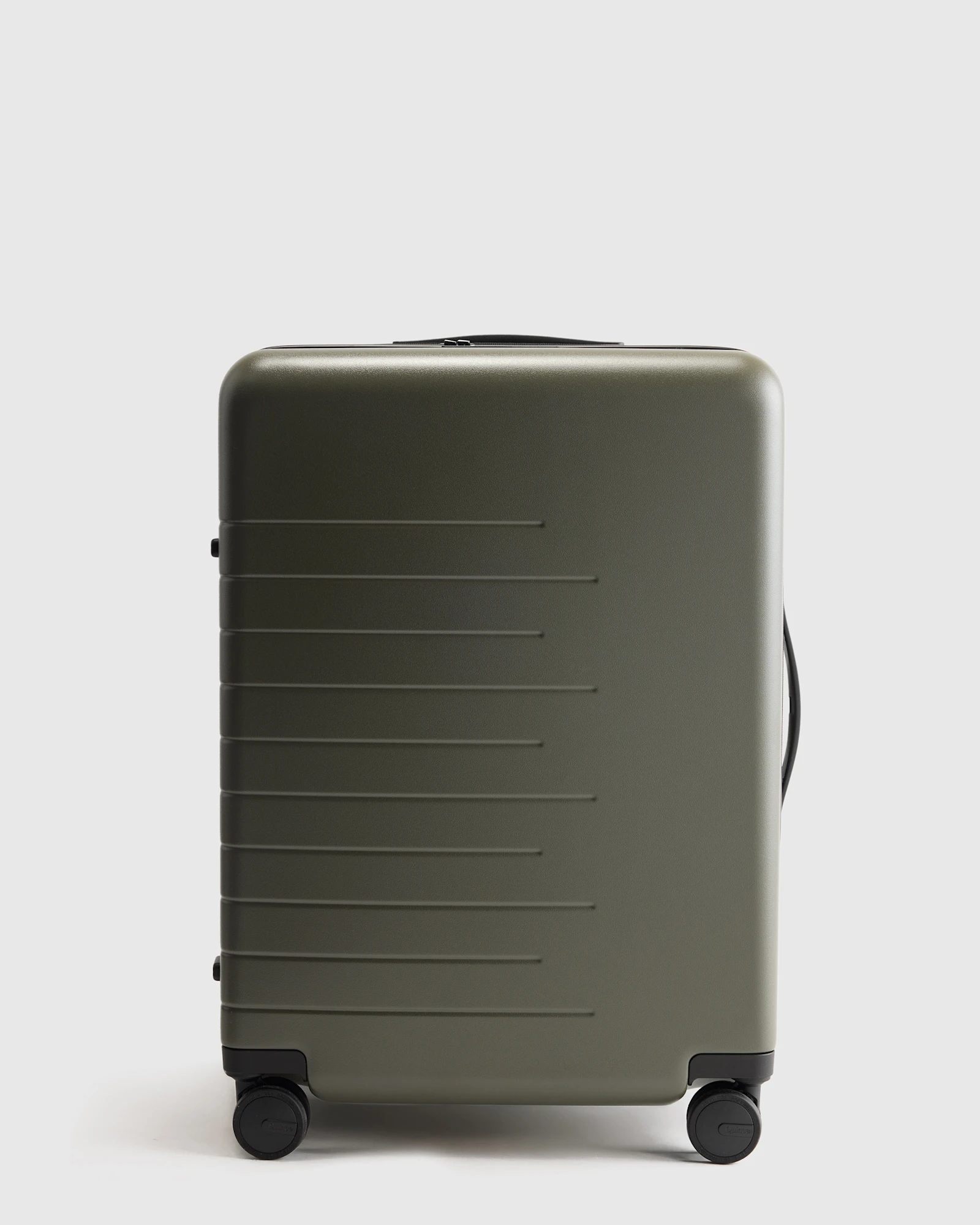 Expandable Medium Check-In Suitcase - Tan