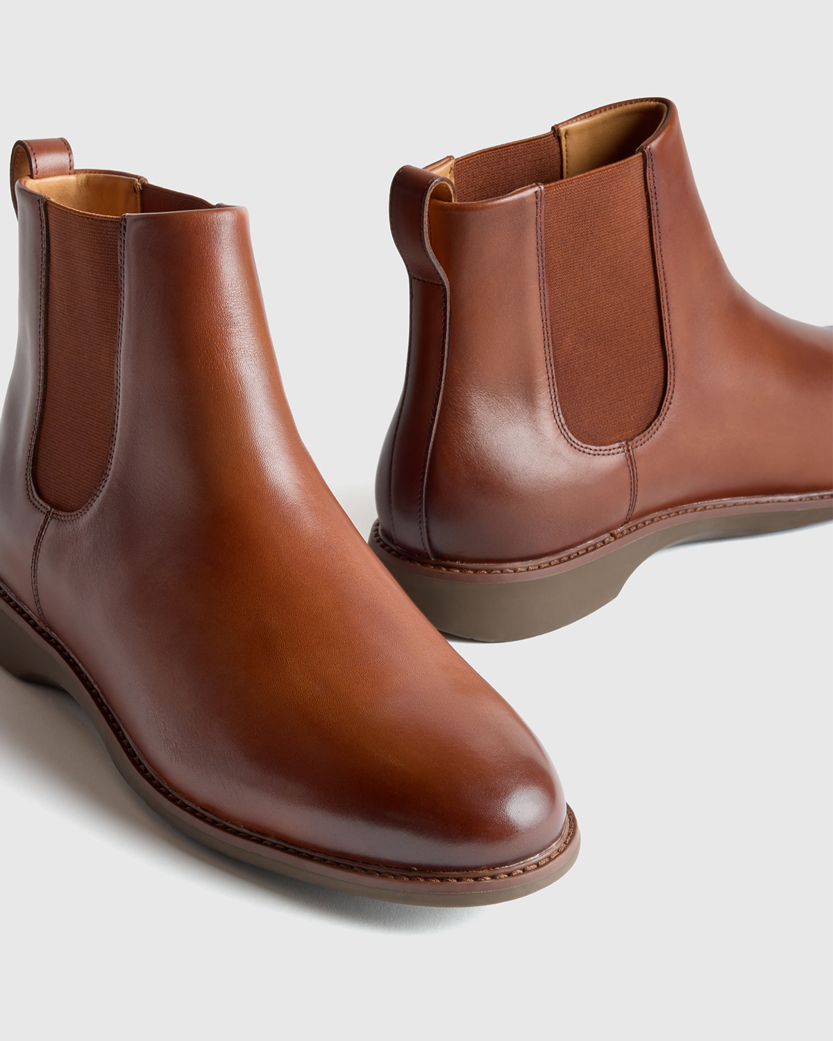 Quince Hybrid Crafted Leather Oxford Brandy 9.5 Calfskin Leather Plain Toe Oxford in Brandy main image 4