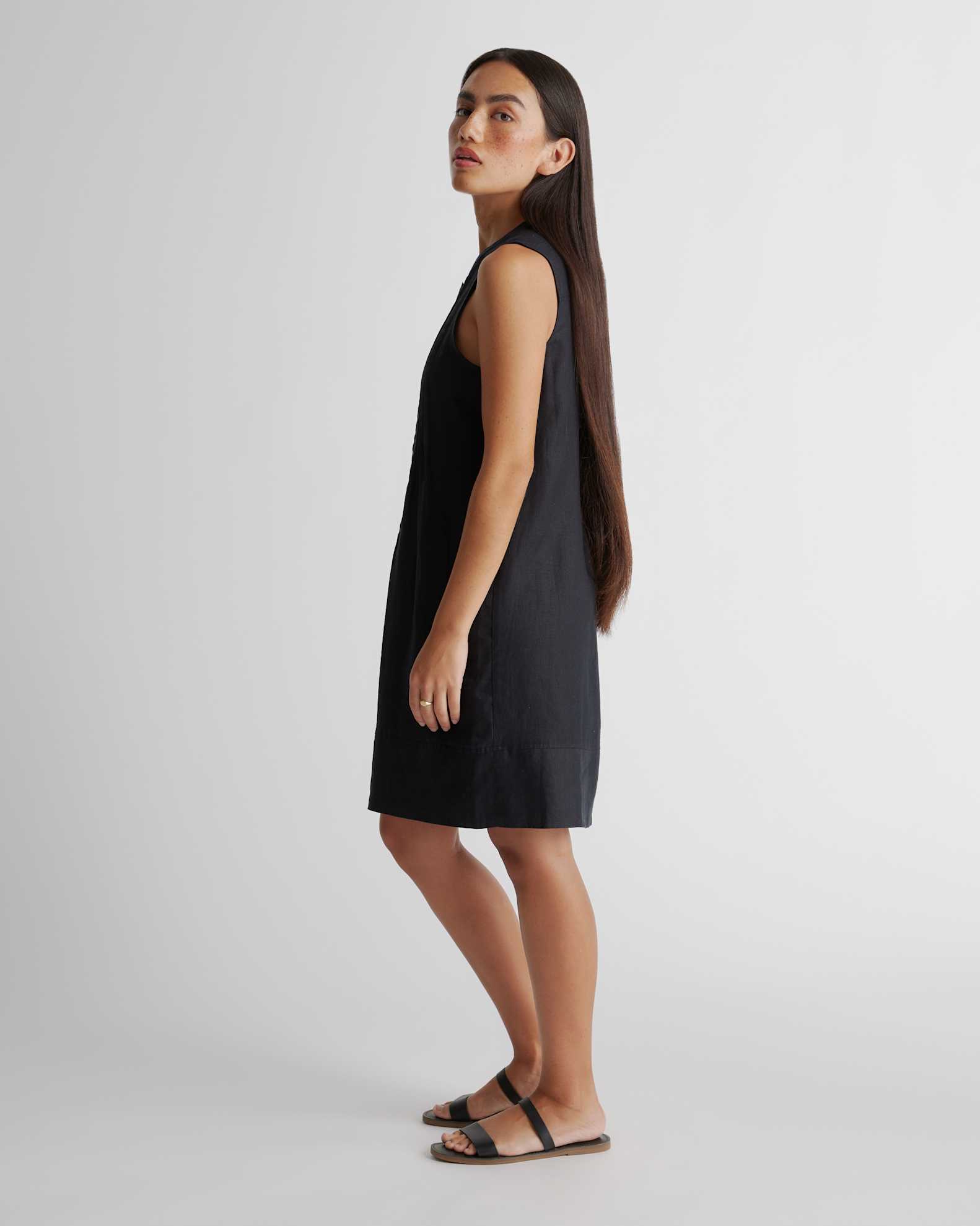 Quince Women's Sleeveless Swing Dress in Black, Size XL - 100% European Linen, Eco-Friendly, Pleat Detailing Quince Women's Sleeveless Swing Dress in Black, Size XL - 100% European Linen, Eco-Friendly, Pleat Detailing