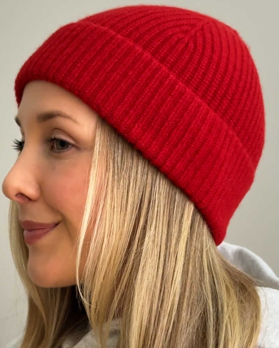 Mongolian Cashmere Ribbed Beanie MonetteMoio 4x5