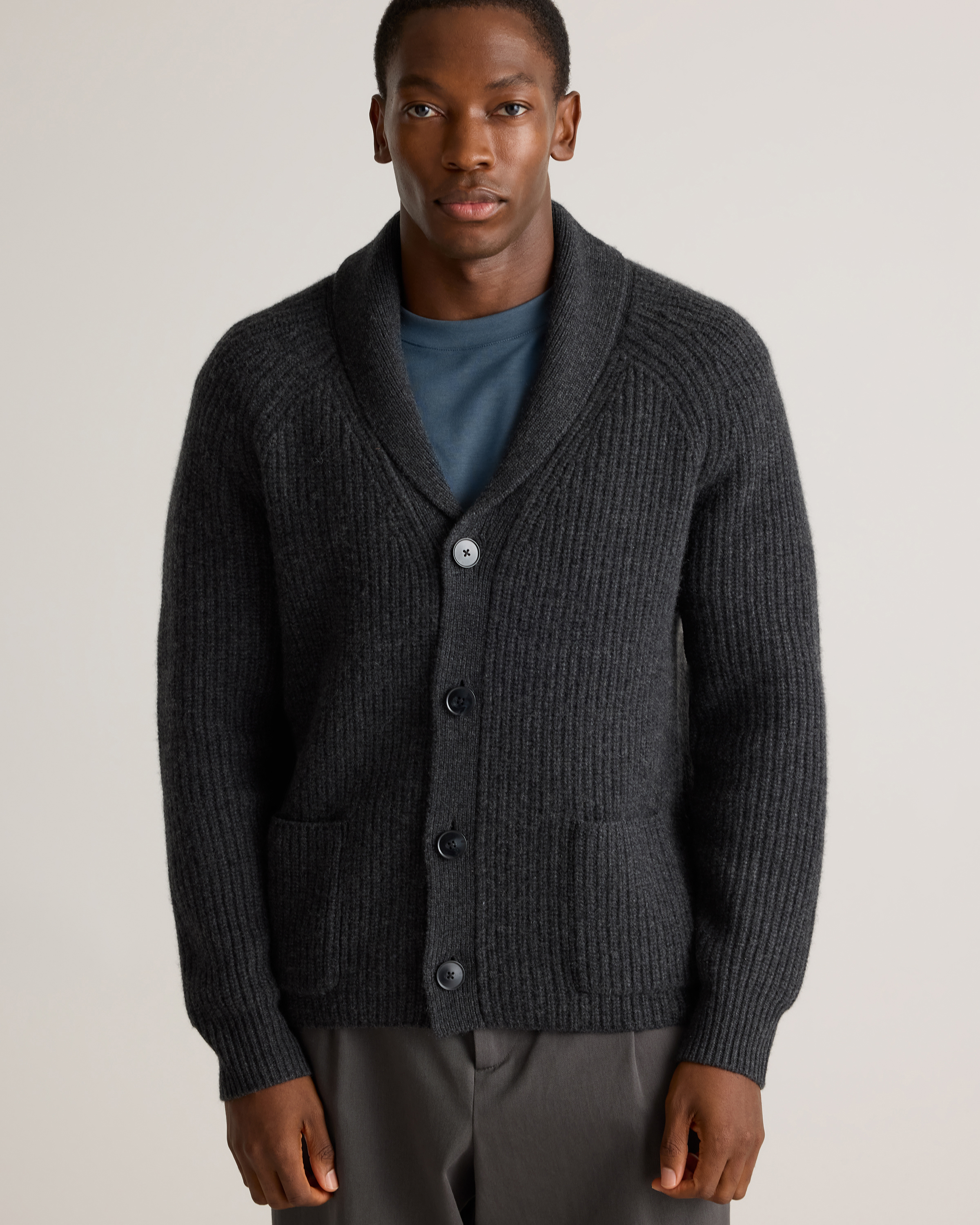 Mongolian Cashmere Shawl Collar Cardigan in Charcoal | Quince Canada