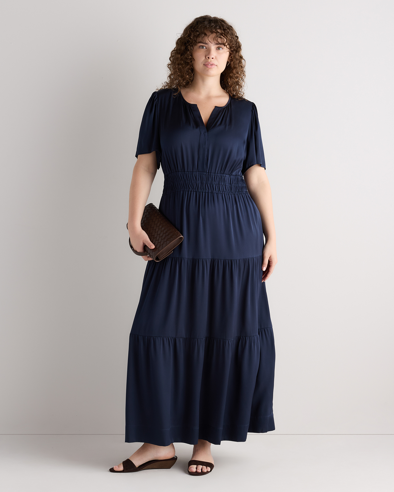 Women's Washable Stretch Silk Tiered Maxi Dress in Forest Green, Size 1X by Quince