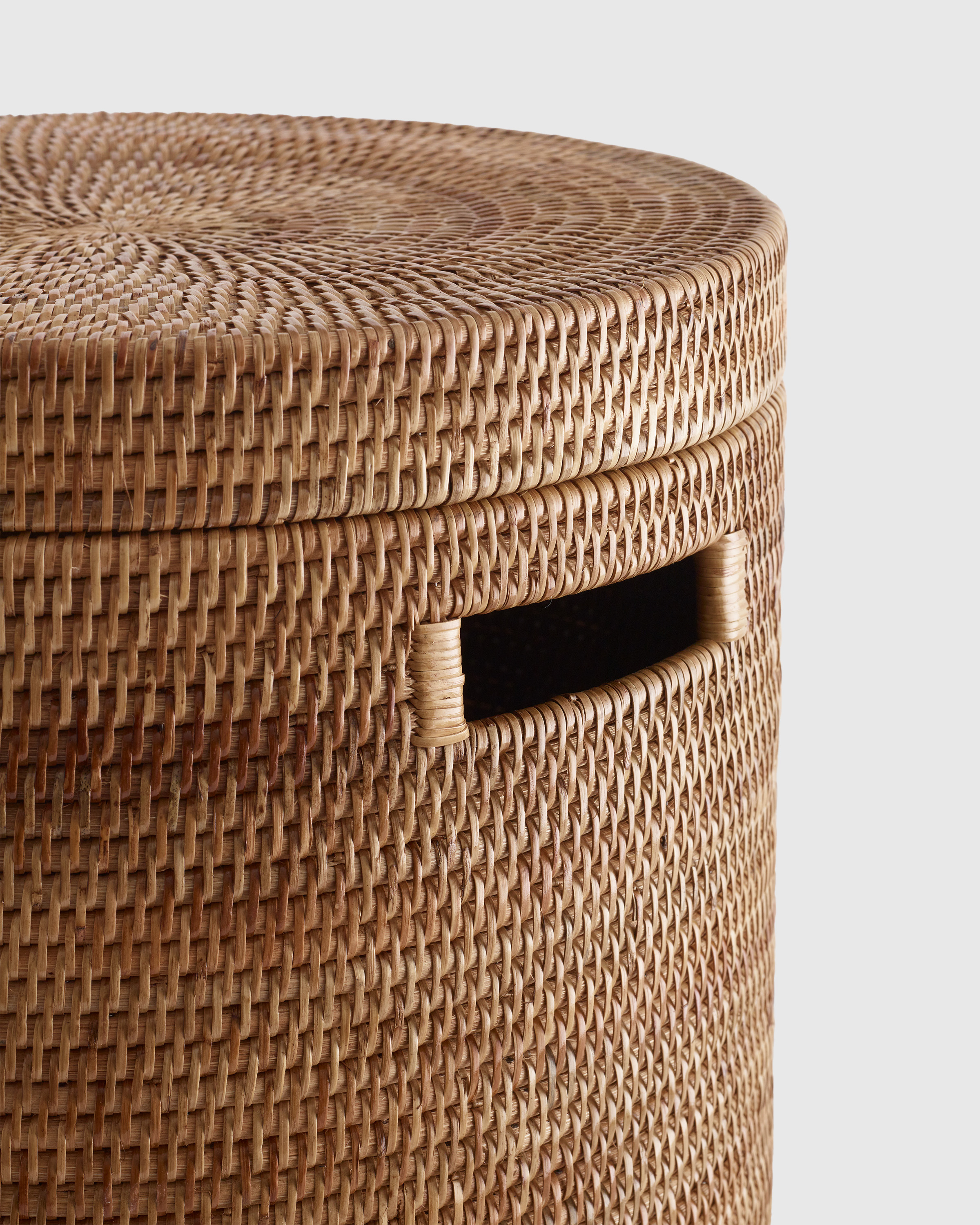 Handwoven Rattan Hamper with Lid - Thumbnail 5