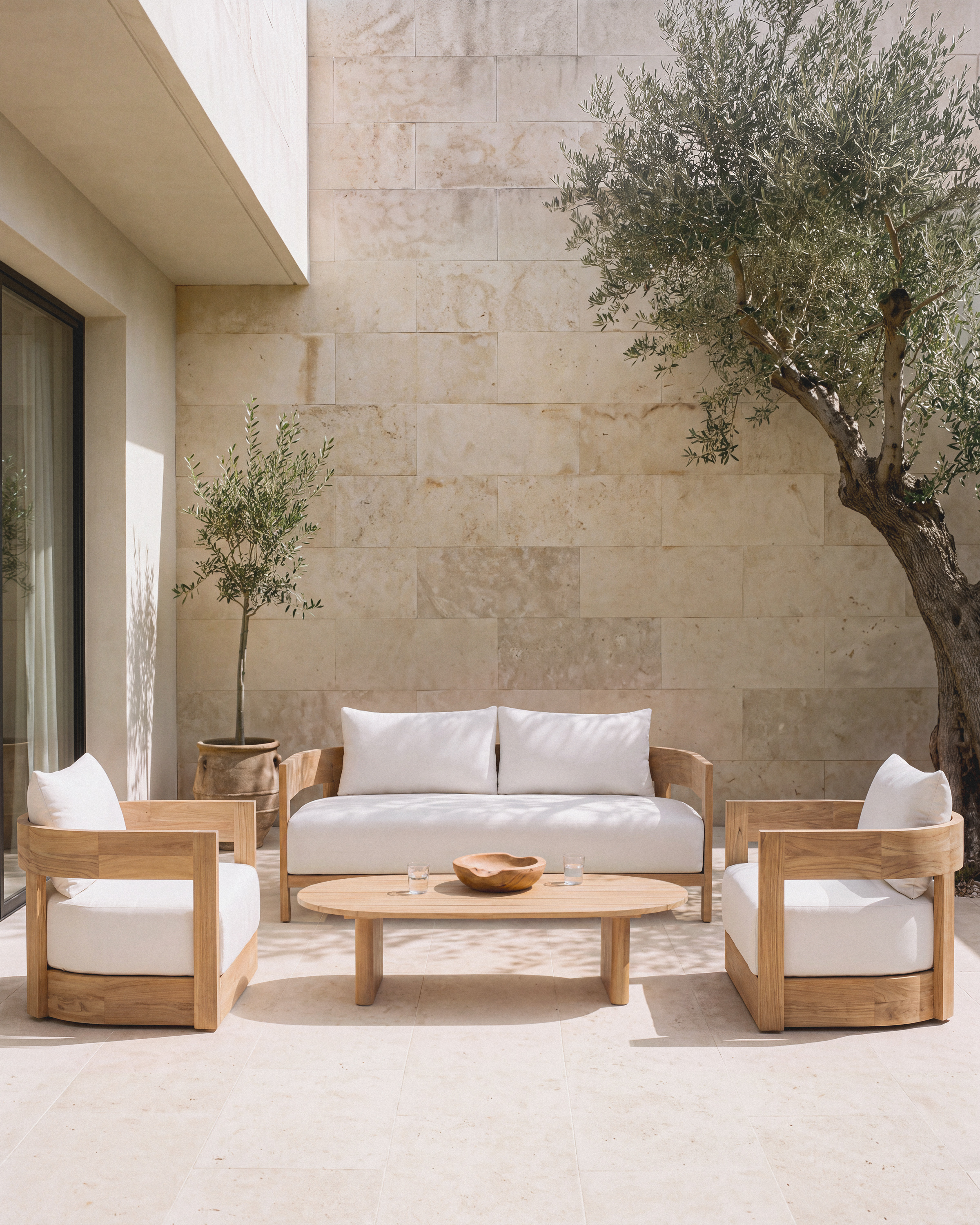 Curved Solid Teak Outdoor Swivel Lounge Chair