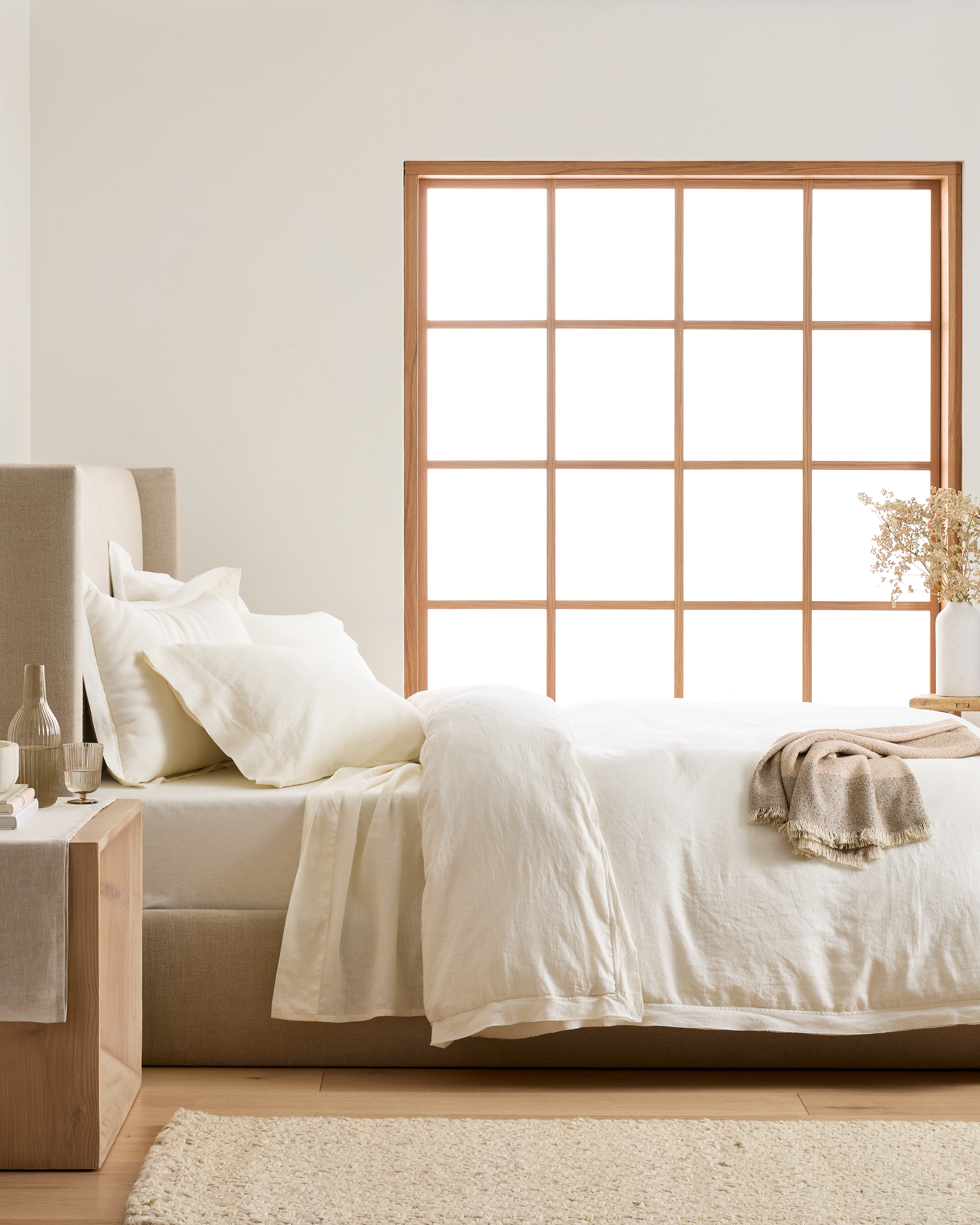 Ivory European Linen Double Flange Duvet Cover