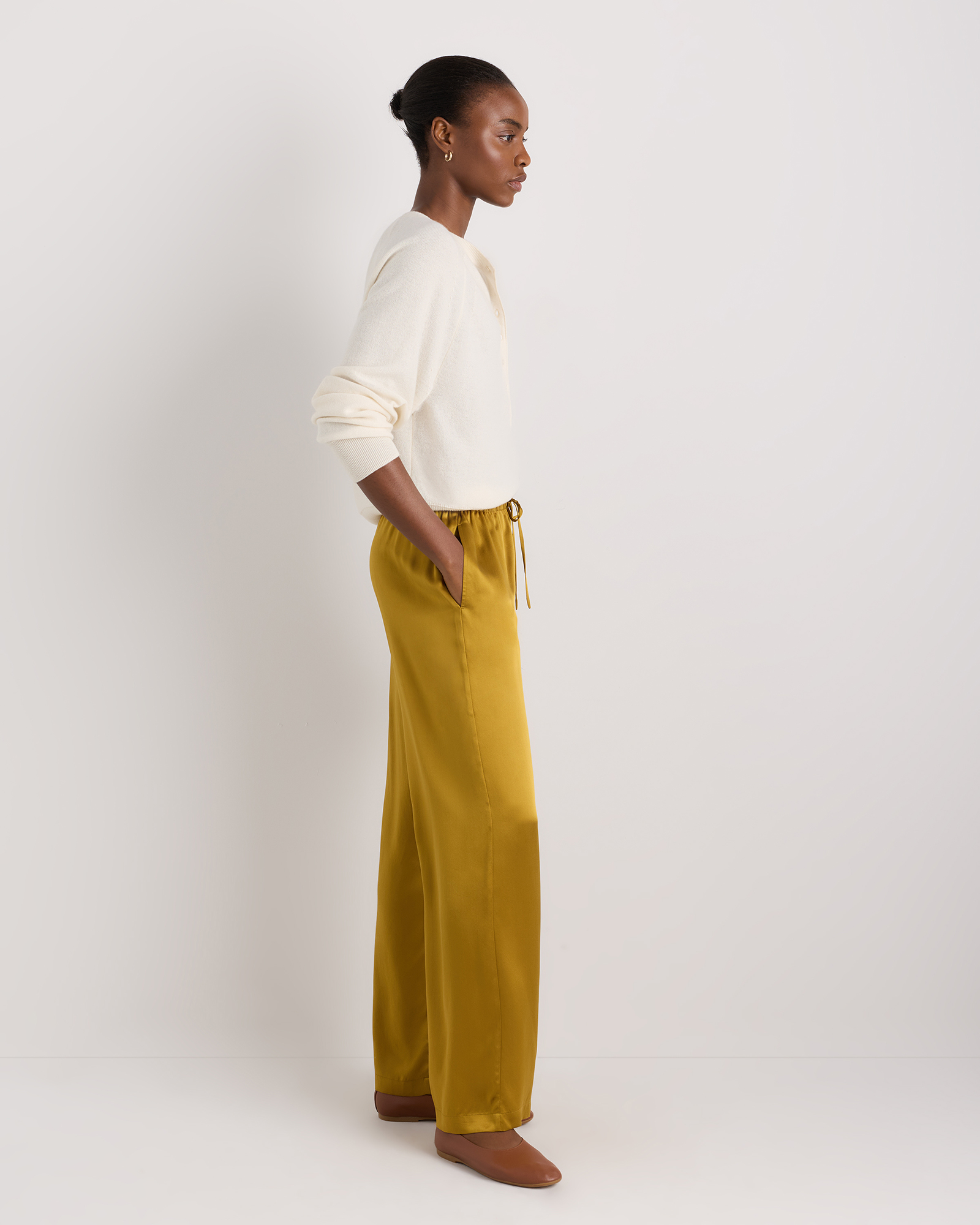 Women's Ultra-Stretch Ponte Cropped Wide Leg Pants (NEW)