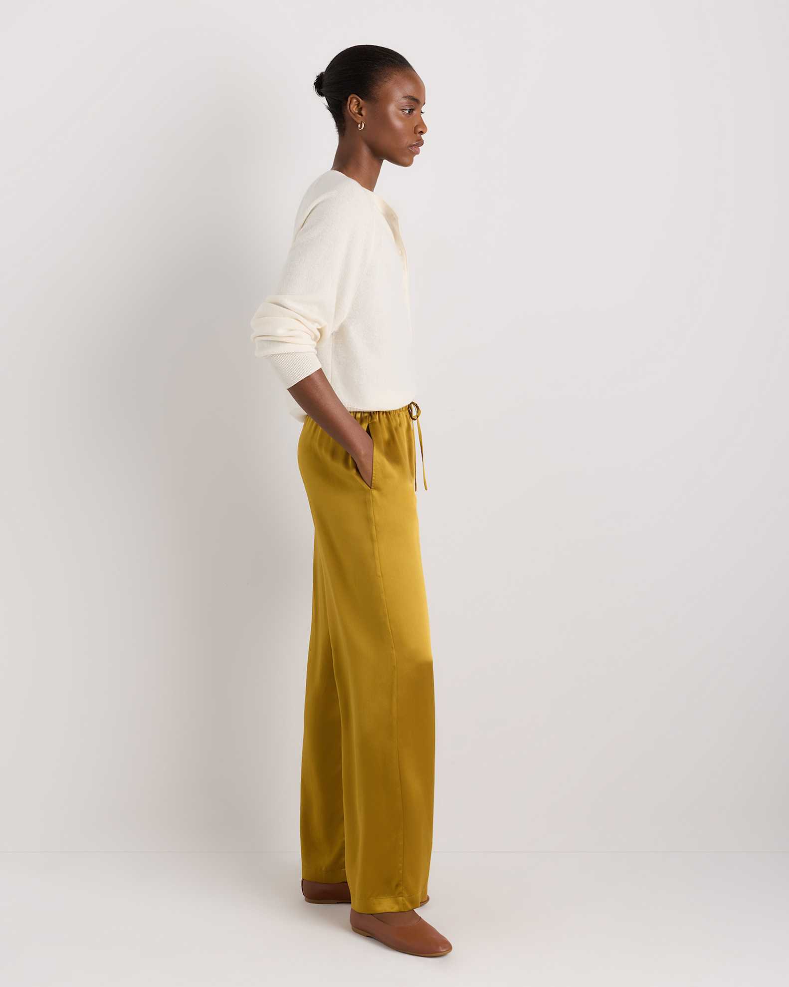 Women's Ultra-Stretch Ponte Cropped Wide Leg Pants (NEW)