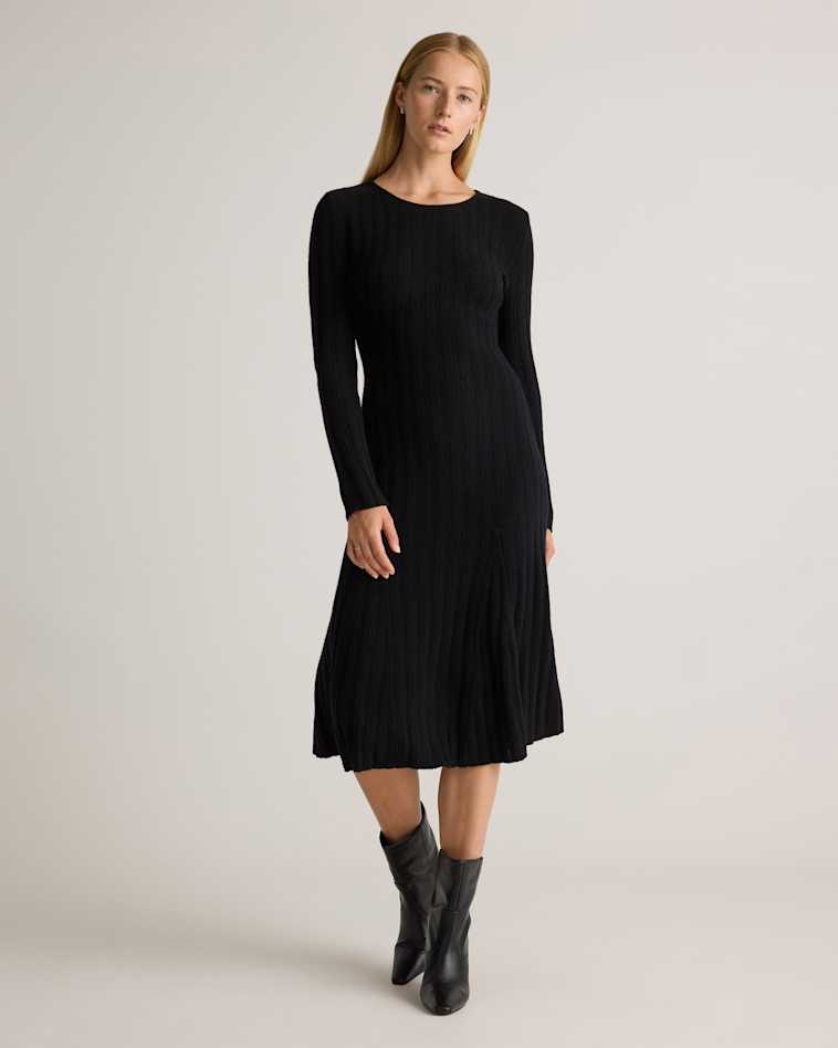 Mongolian Cashmere Sleeveless Midi Sweater Dress in Black Mongolian Cashmere Sleeveless Midi Sweater Dress in Black