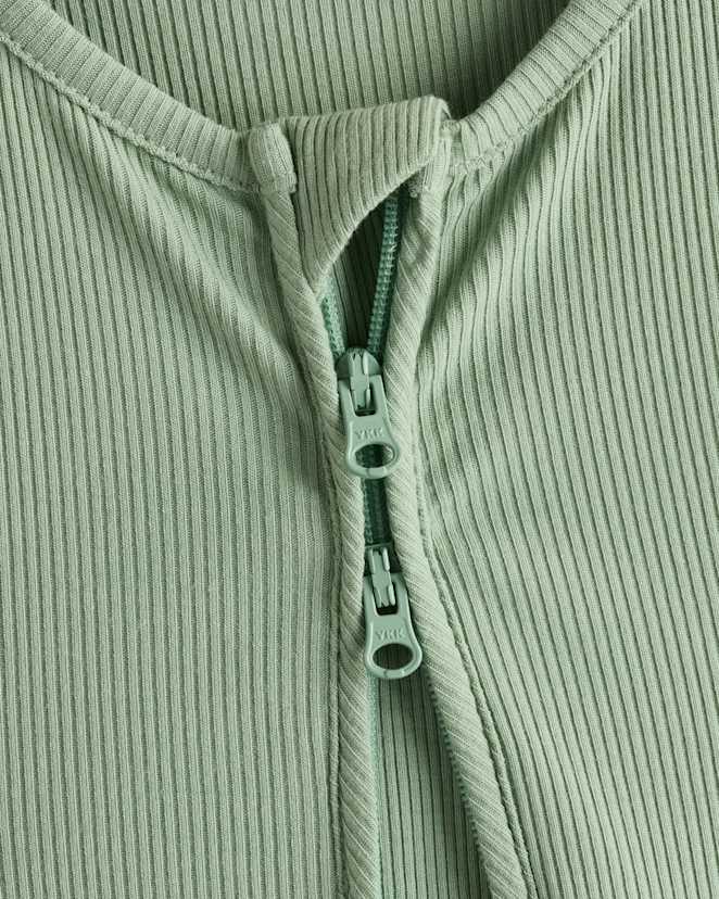 U--971-SAGEGREEN-ETAIL-220 EDITED