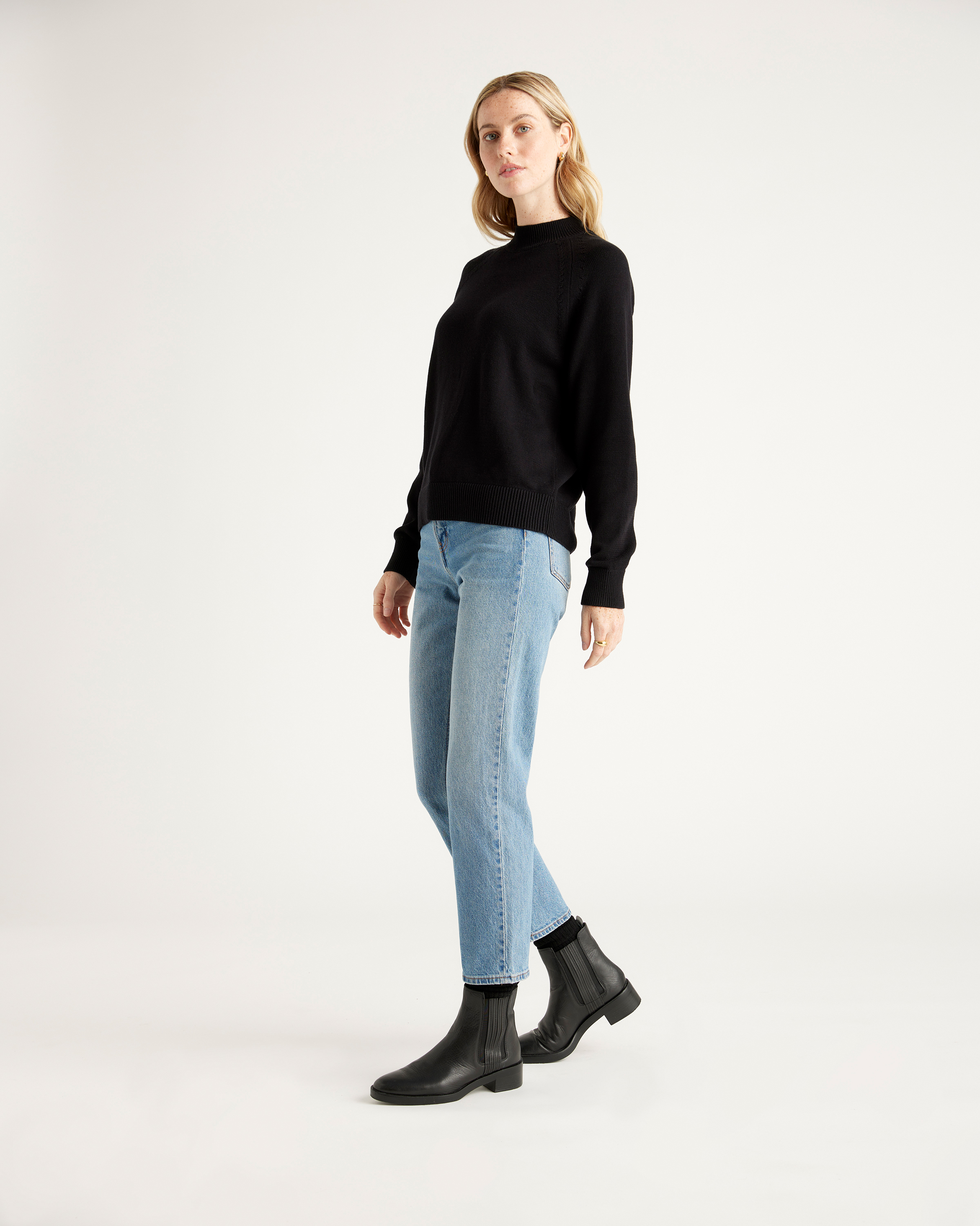 W-SWT-16-BLK 0696 (1)