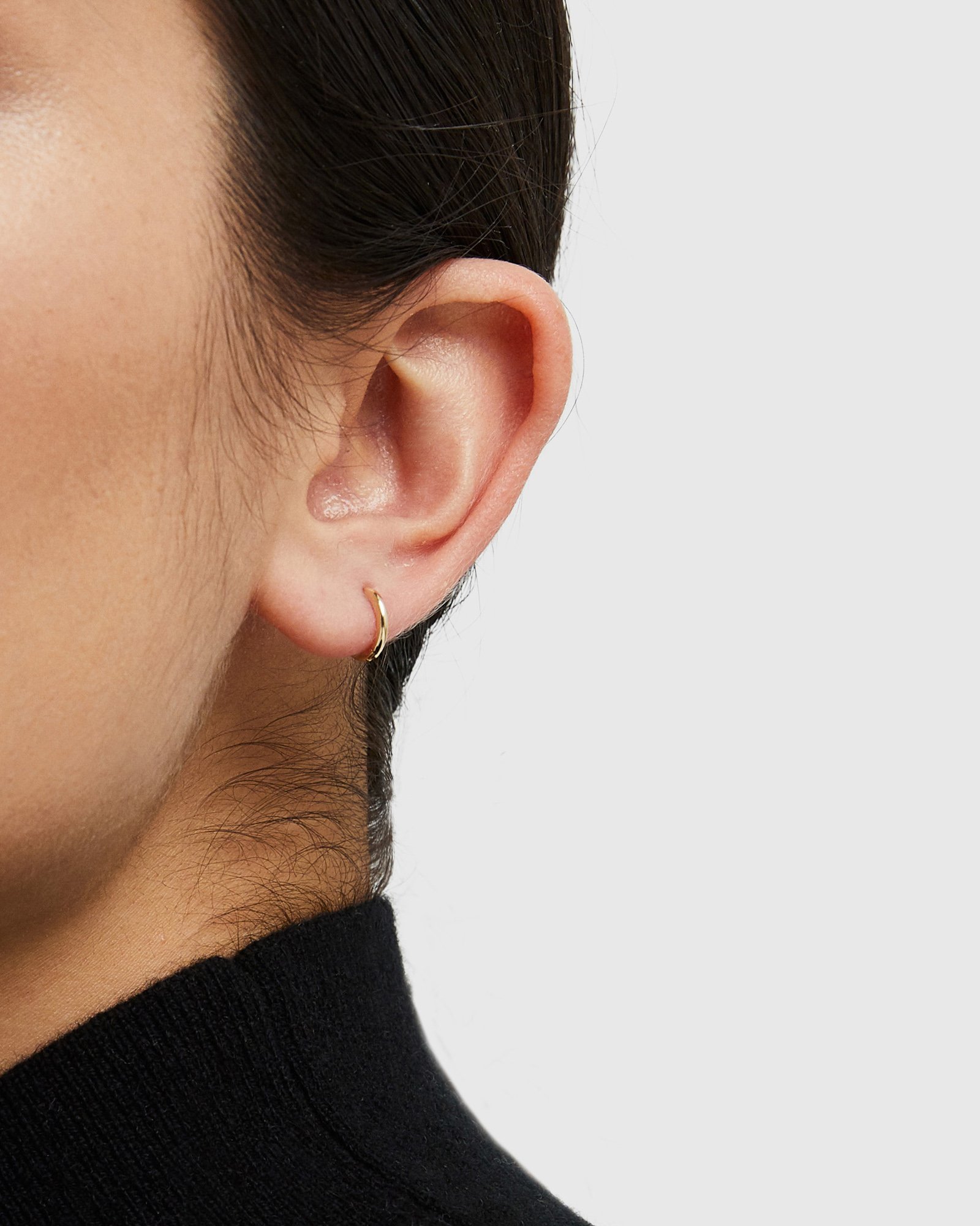 14K Gold Single Huggie in Yellow Gold