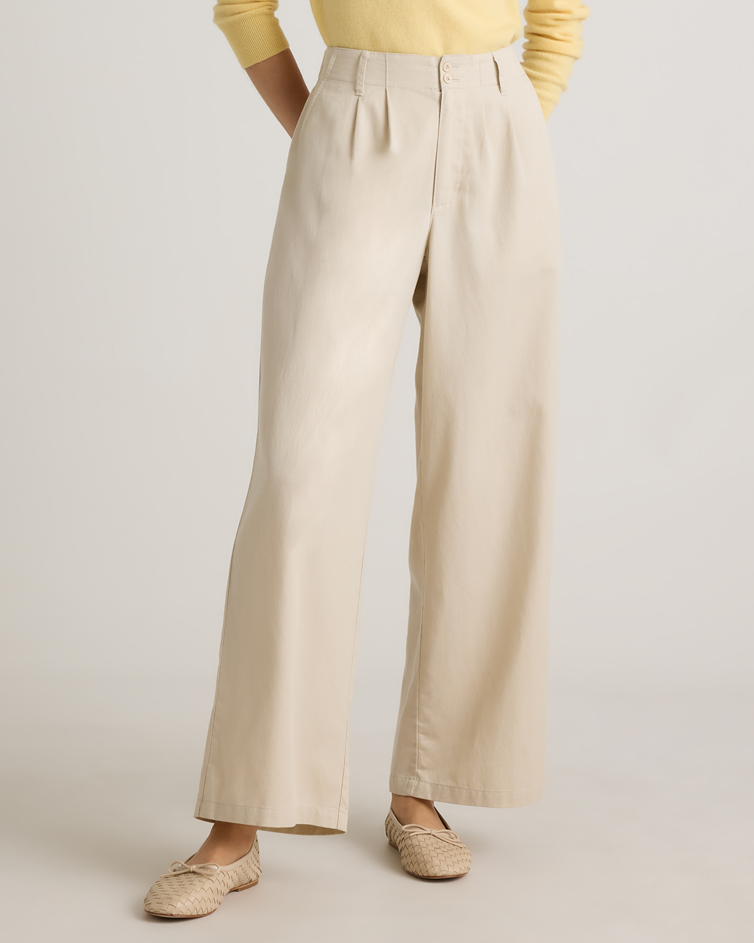 Quince Women's Drapey Twill Pleated Trouser In Oatmilk
