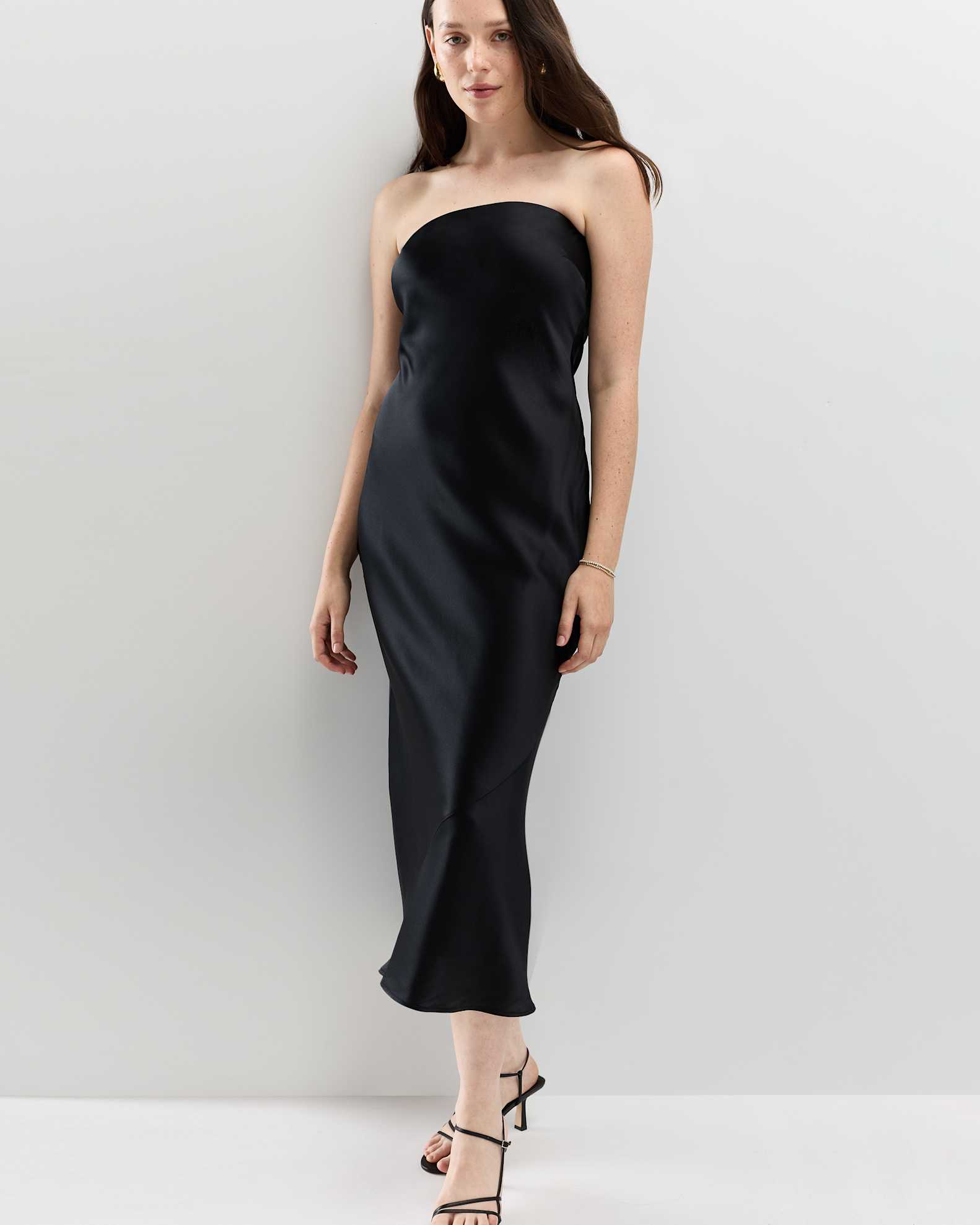 Quince Women's Strapless Midi Dress, Black, Size XL, 100% Washable Mulberry Silk, Hypo-Allergenic, Thermoregulating Quince Women's Strapless Midi Dress, Black, Size XL, 100% Washable Mulberry Silk, Hypo-Allergenic, Thermoregulating