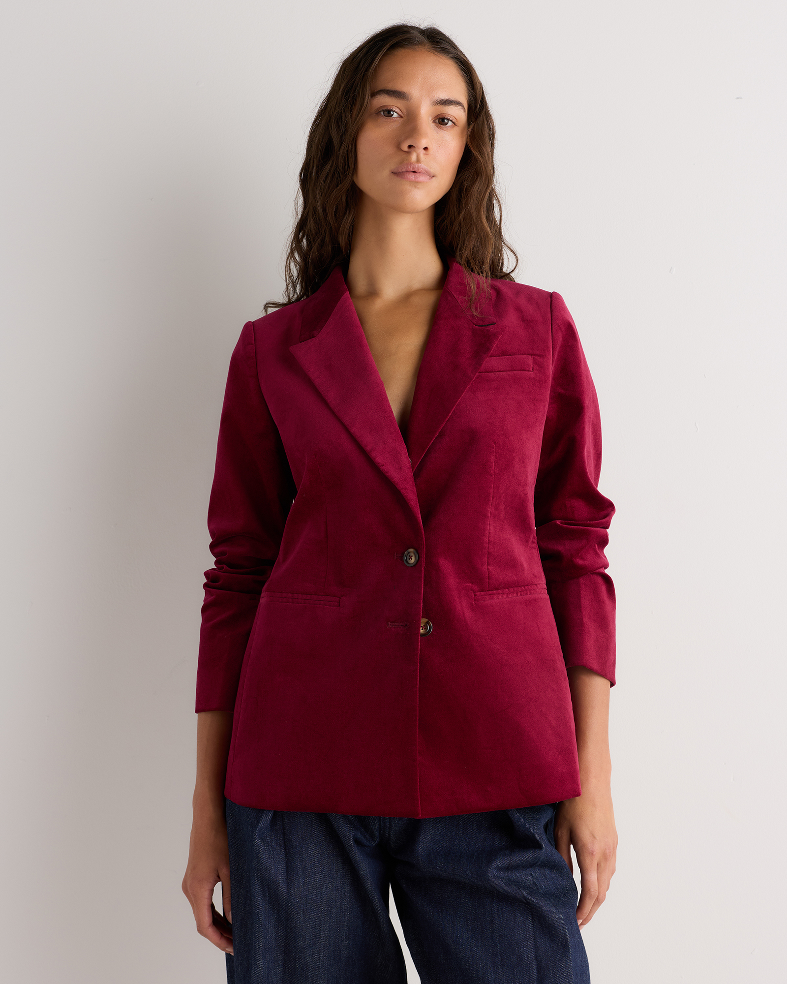 W-JKT-215-MULRED_01-EDITED