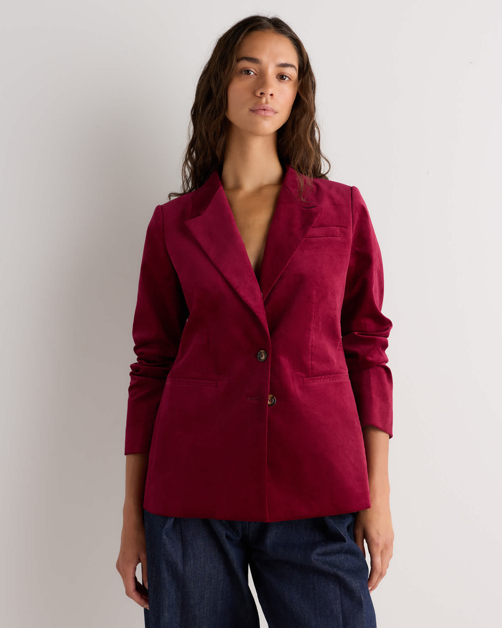 W-JKT-215-MULRED_01-EDITED