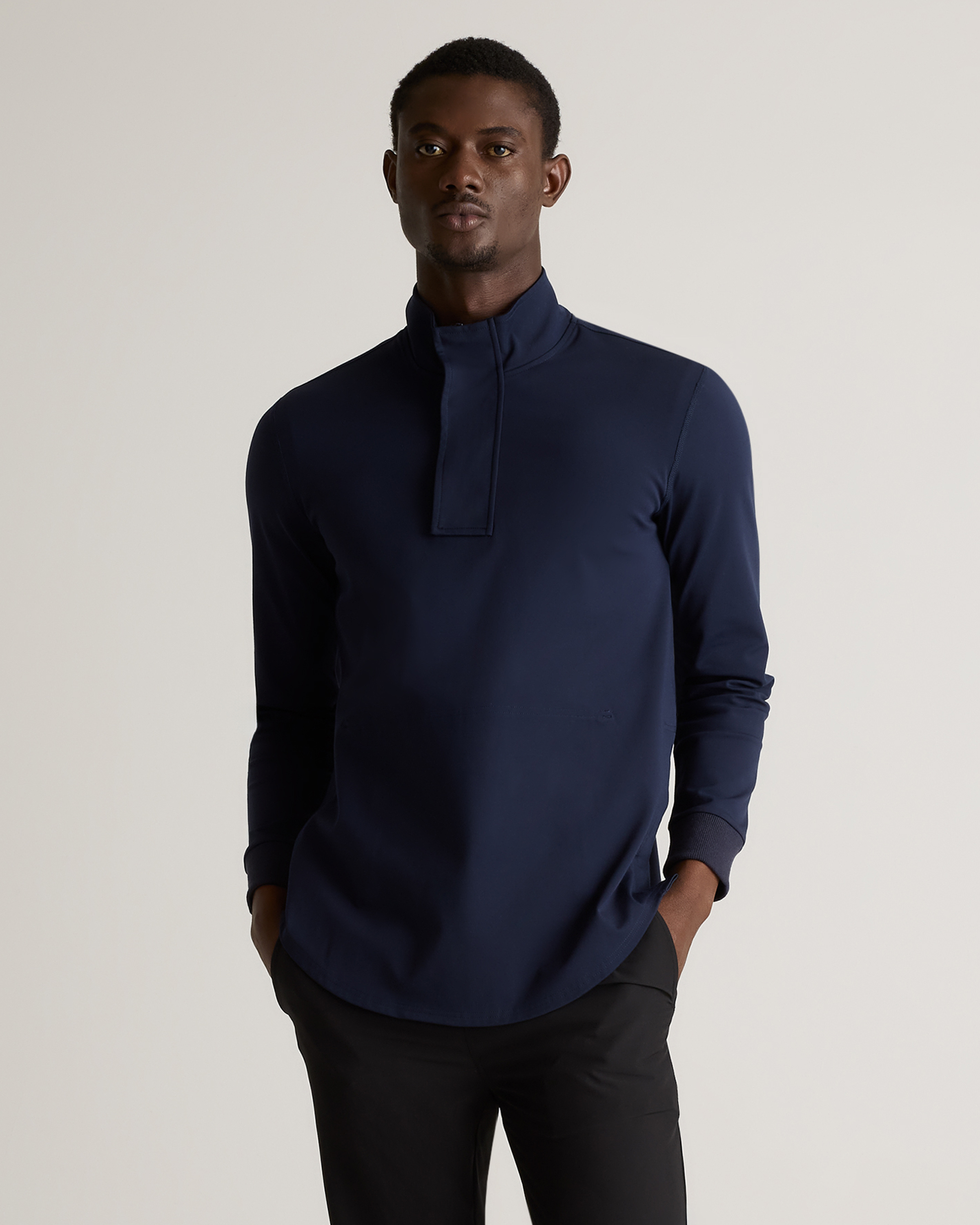 Clubhouse Tapered Golf Pant in Deep Navy