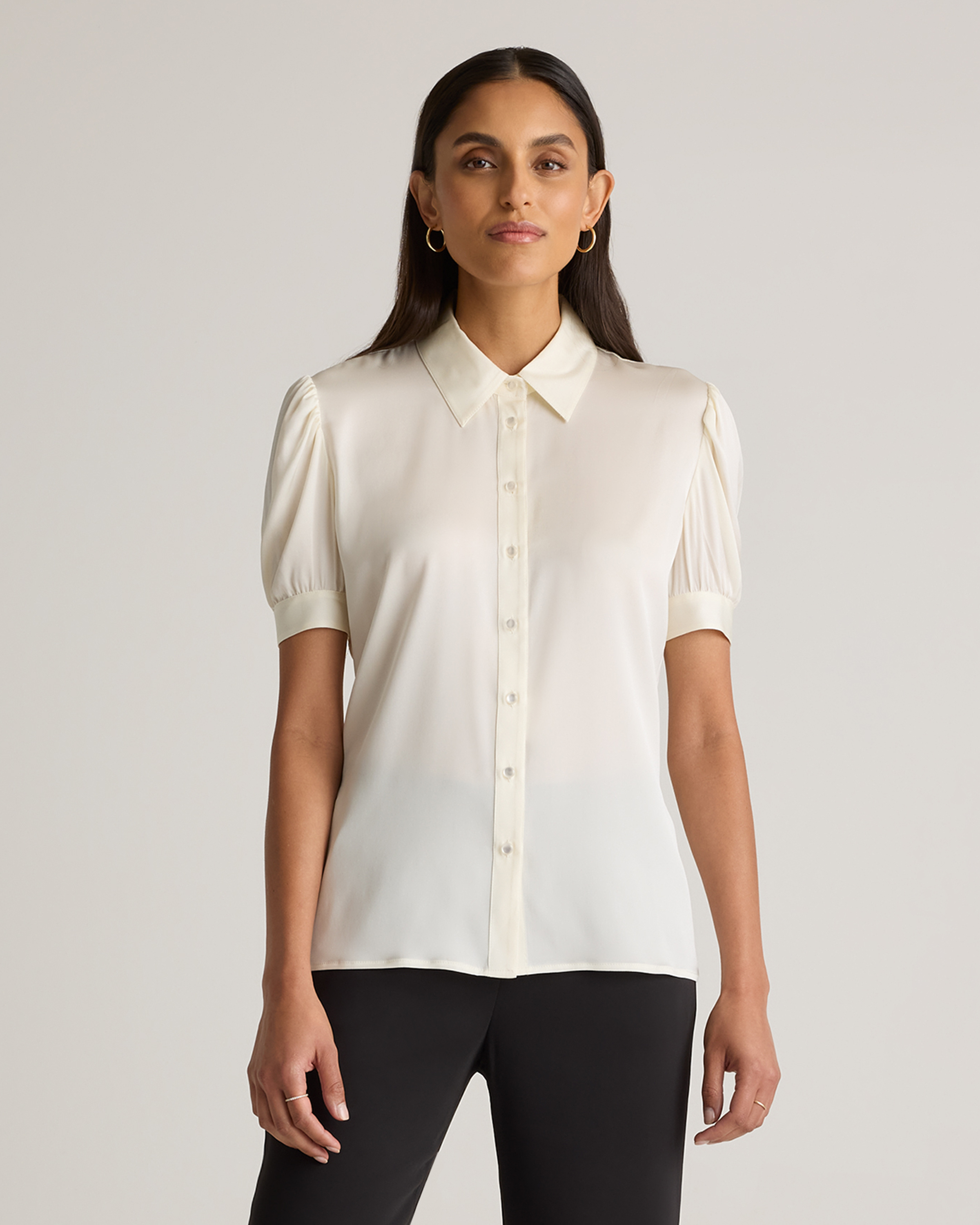 Ivory Chemisier en soie extensible lavable à manches bouffantes