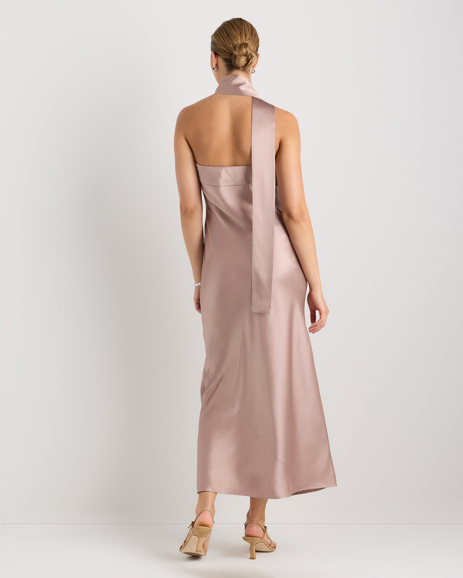 short sleeve jersey midi dress Ruched Detail Short Sleeve Jersey Midi Dress – CITRINE & CIPHER