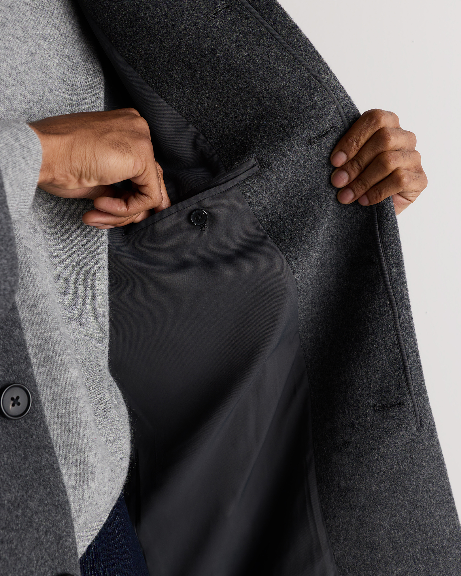 Men's Wool Cashmere Balmacaan Overcoat in Heather Charcoal