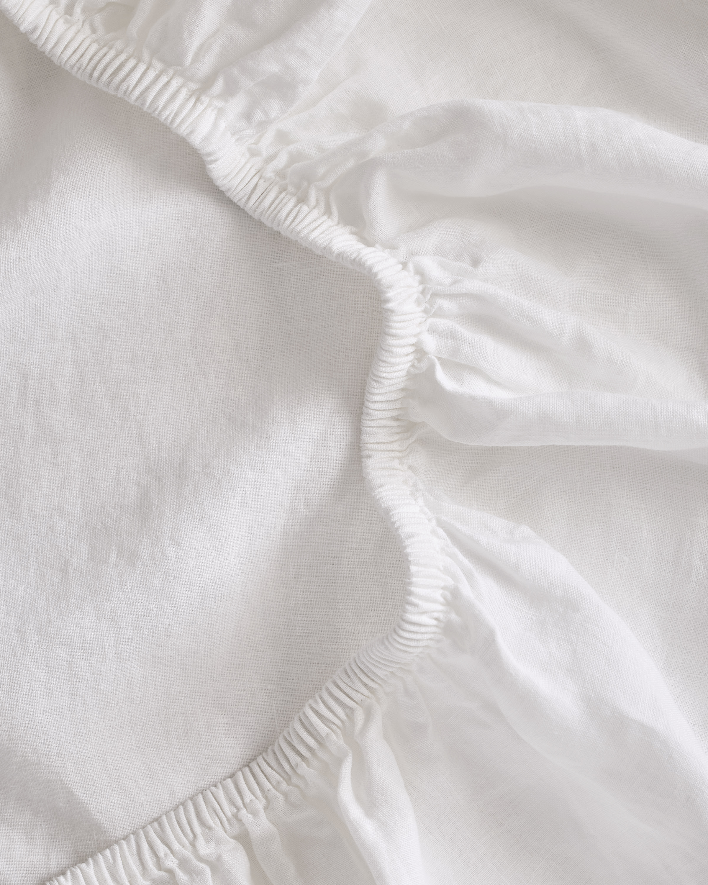 U-BEDD-557-WHIT-0061 EDITED