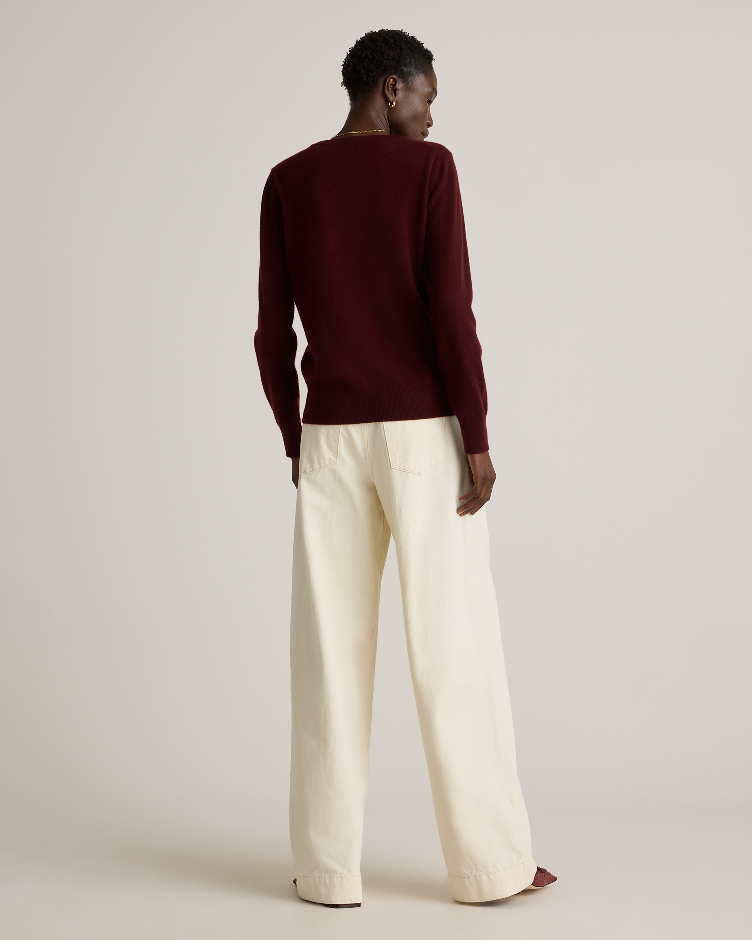 The Cashmere V-Neck Sweater | Quince