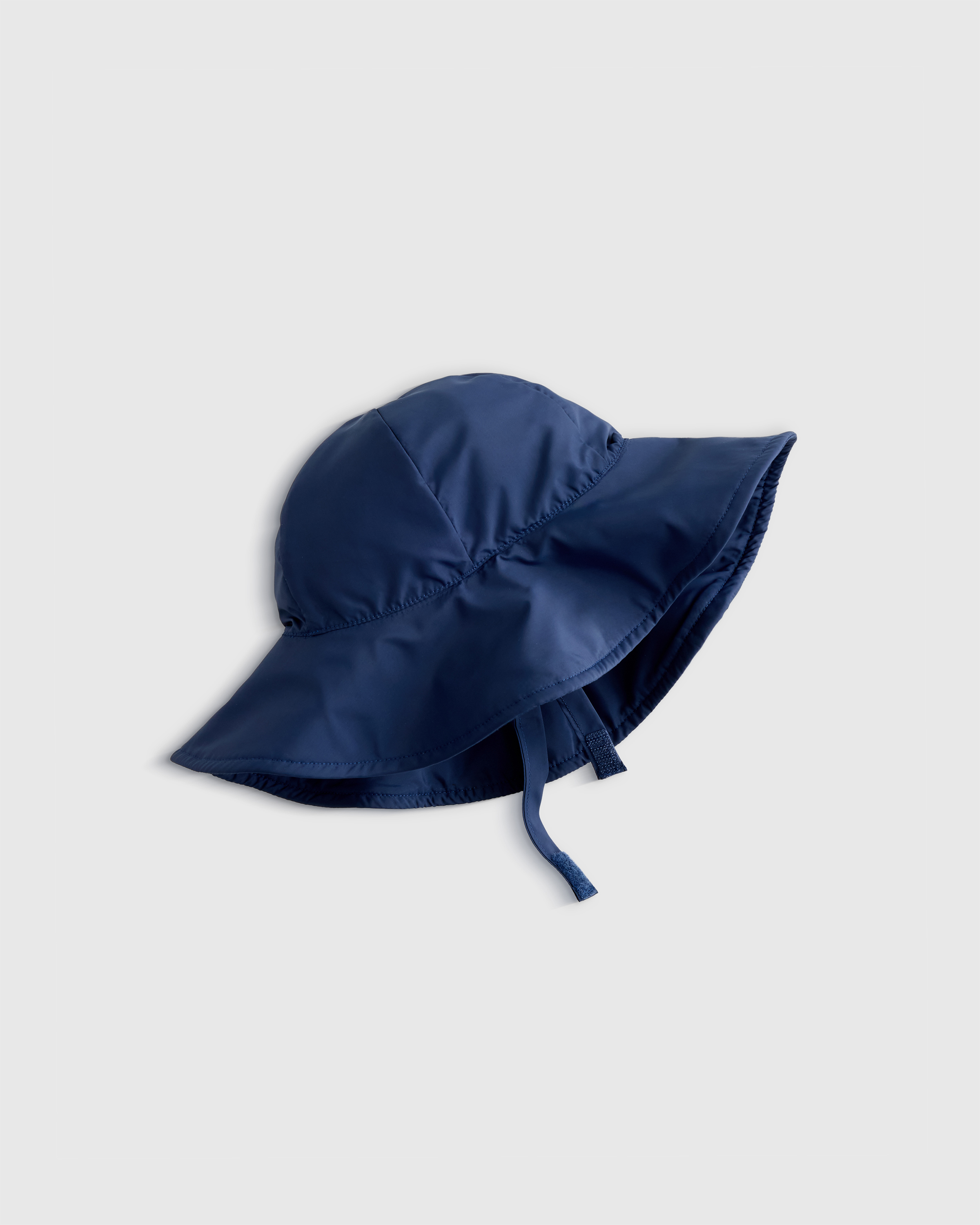 UPF 50+ Swim Hat - Baby in Nautical Navy | Quince Canada