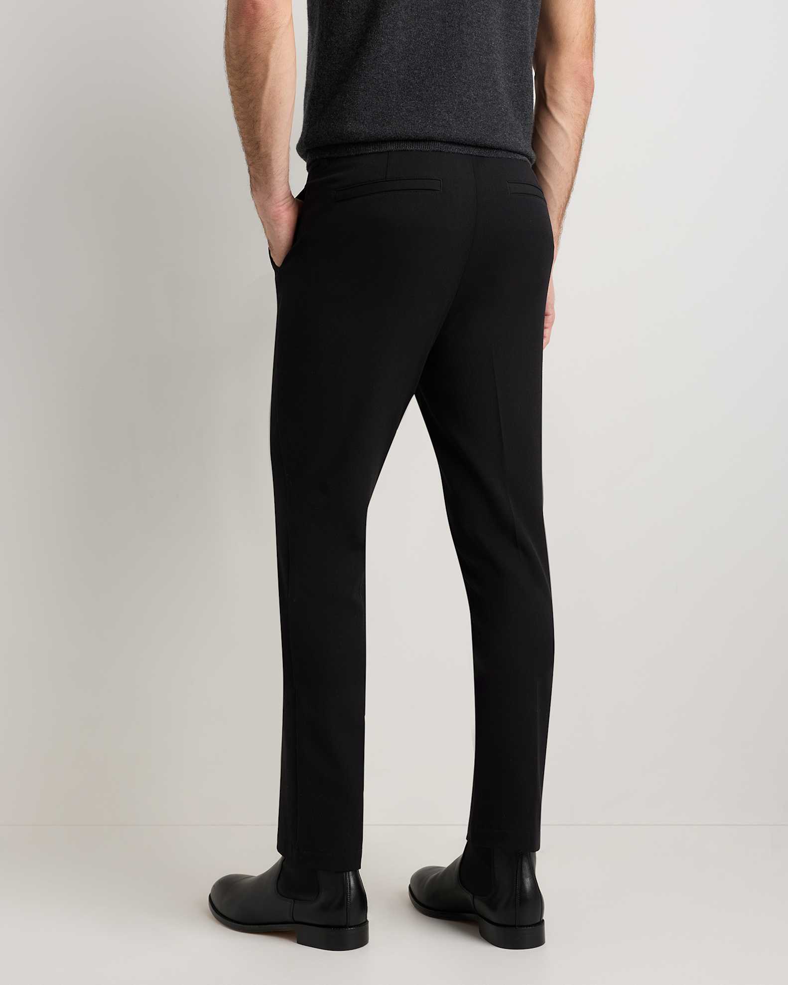 Men's Ultra-Stretch 24/7 Smart Chinos Slim in Black, Size 40X30, Polyester by Quince Men's Ultra-Stretch 24/7 Smart Chinos Slim in Black, Size 40X30, Polyester by Quince