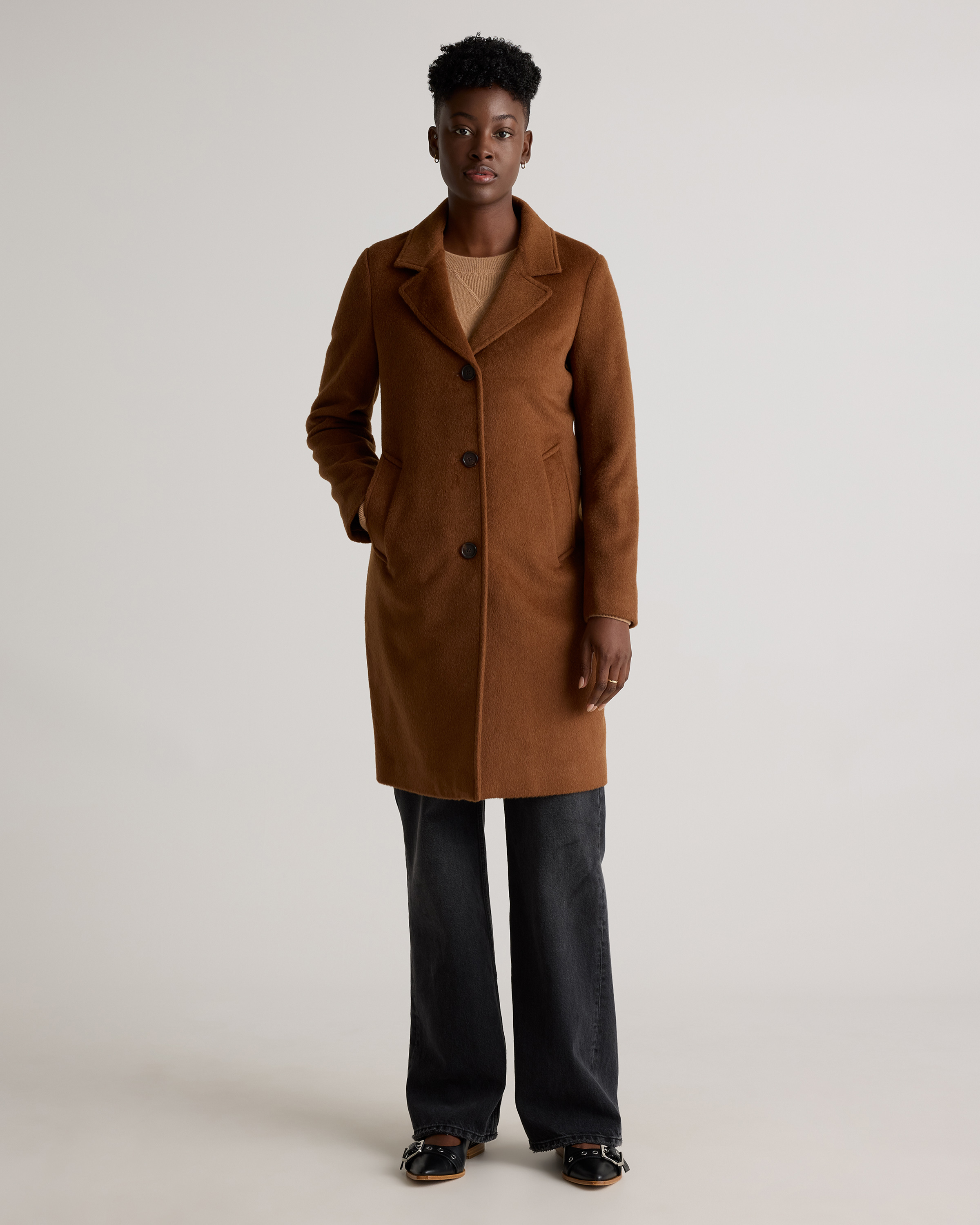 Camel Hair Single-Breasted Midi Coat in Vicuna