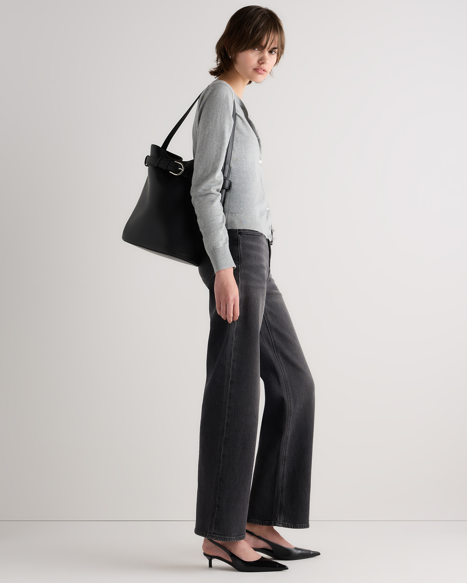 Chiara Belted Bucket Bag - thumbnail 4