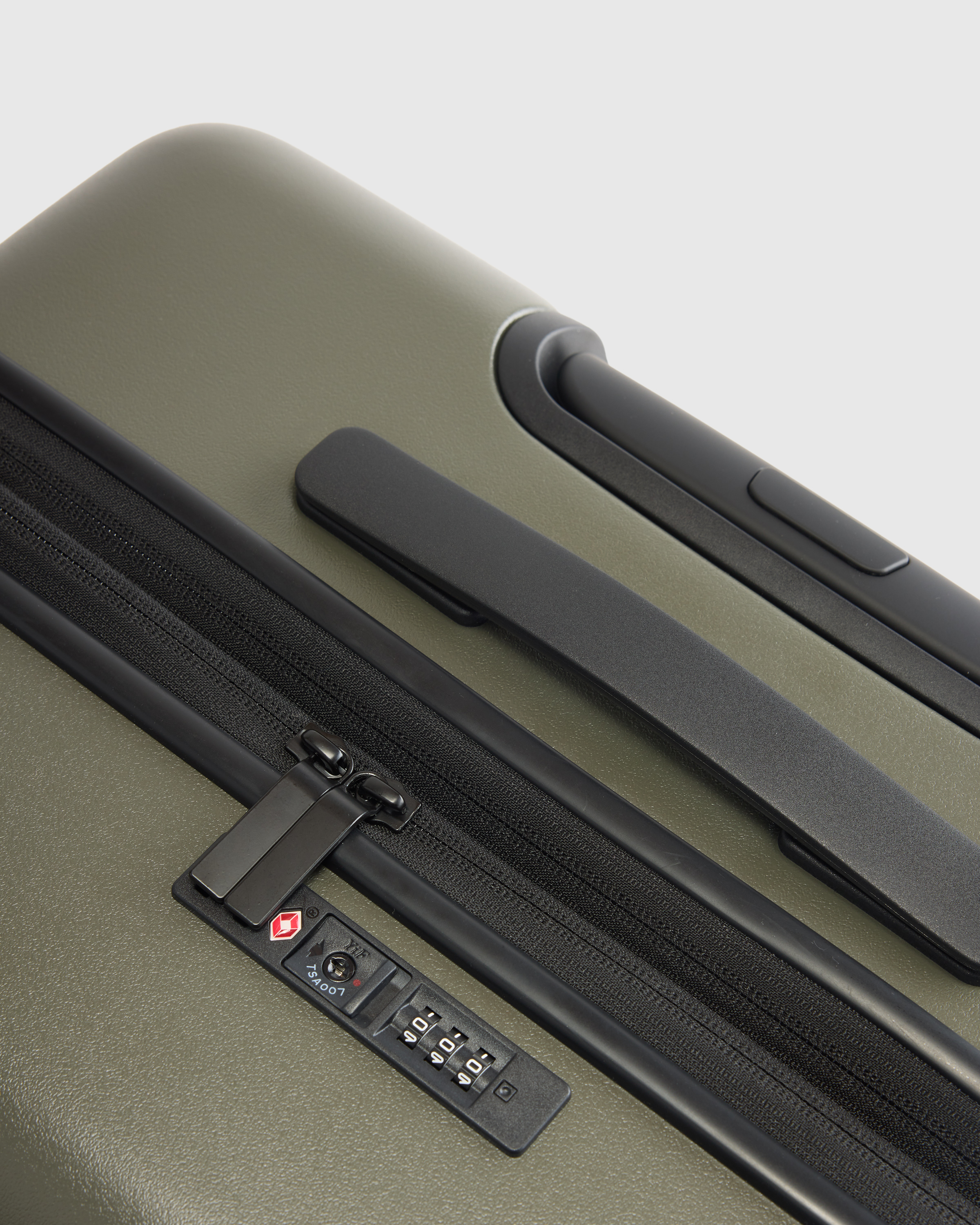 Expandable Medium Check-In Suitcase - Olive