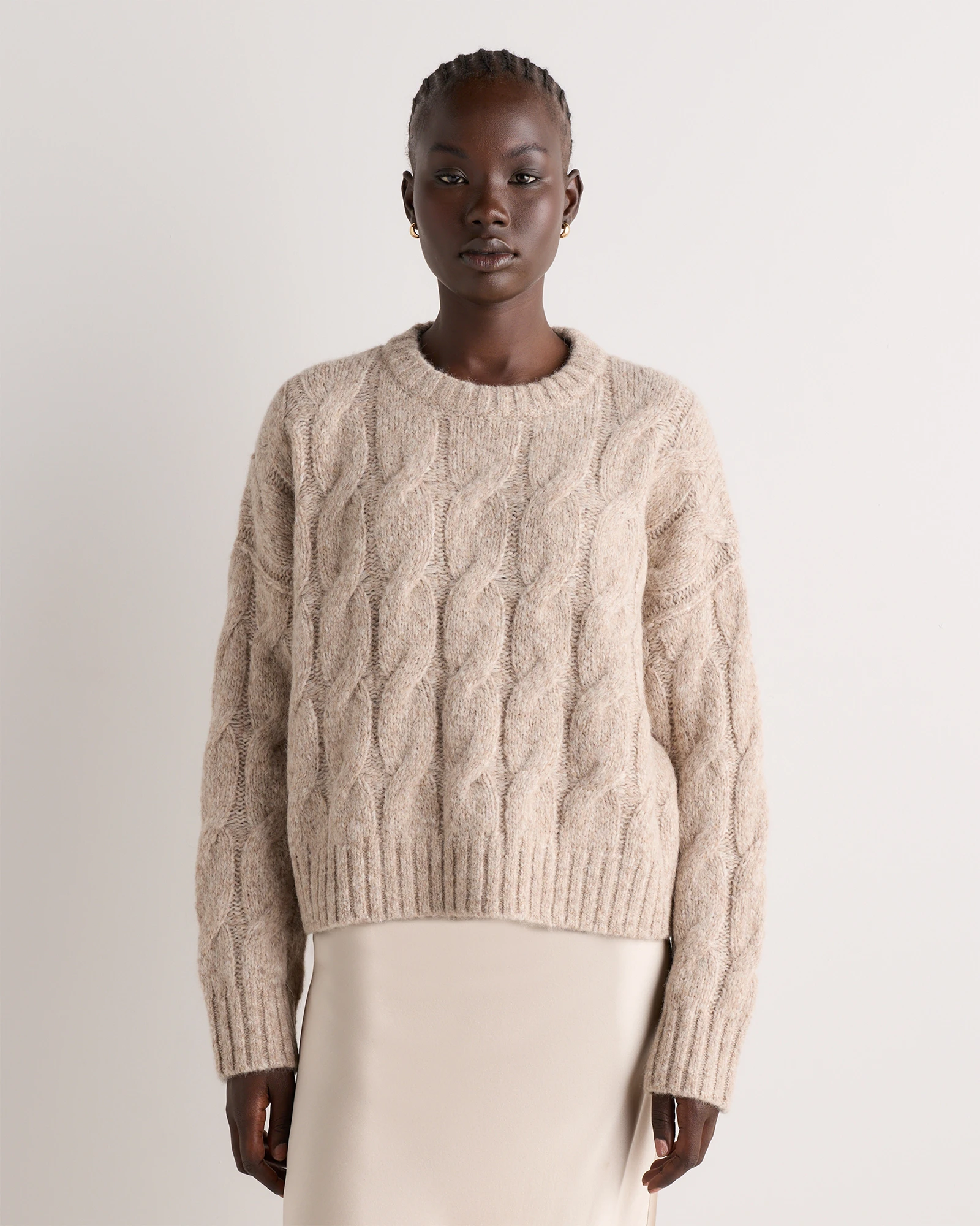 Lofty Baby Alpaca Relaxed Cropped Cable Crewneck