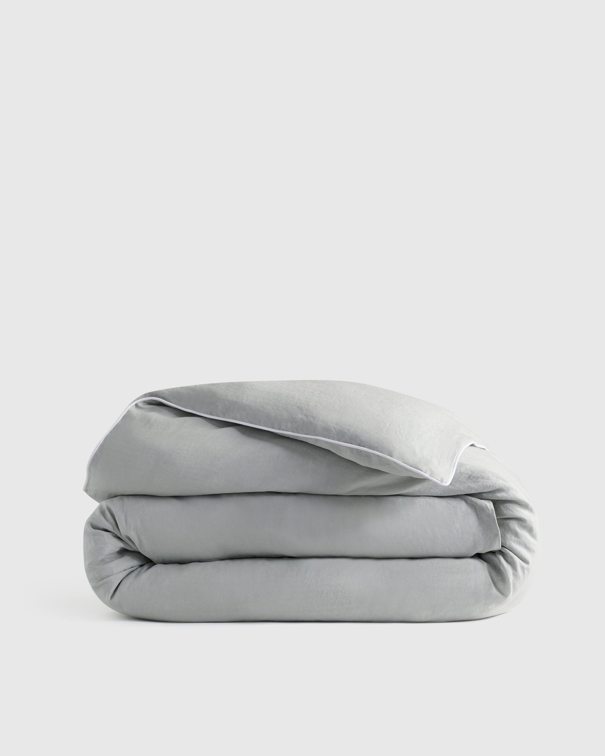 Mist/White European Linen Piped Duvet Cover