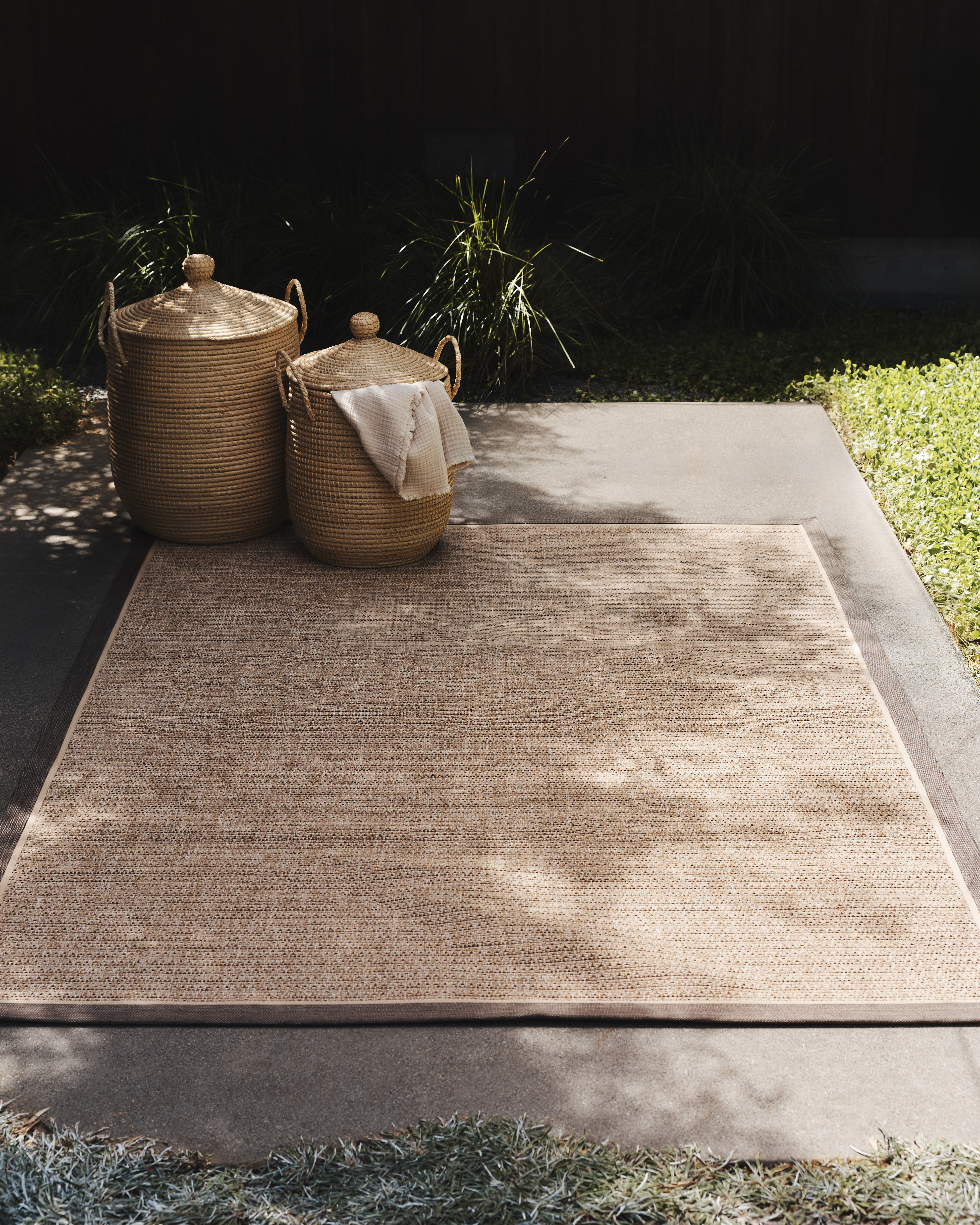 Brown/Beige Kitt Indoor/Outdoor Rug
