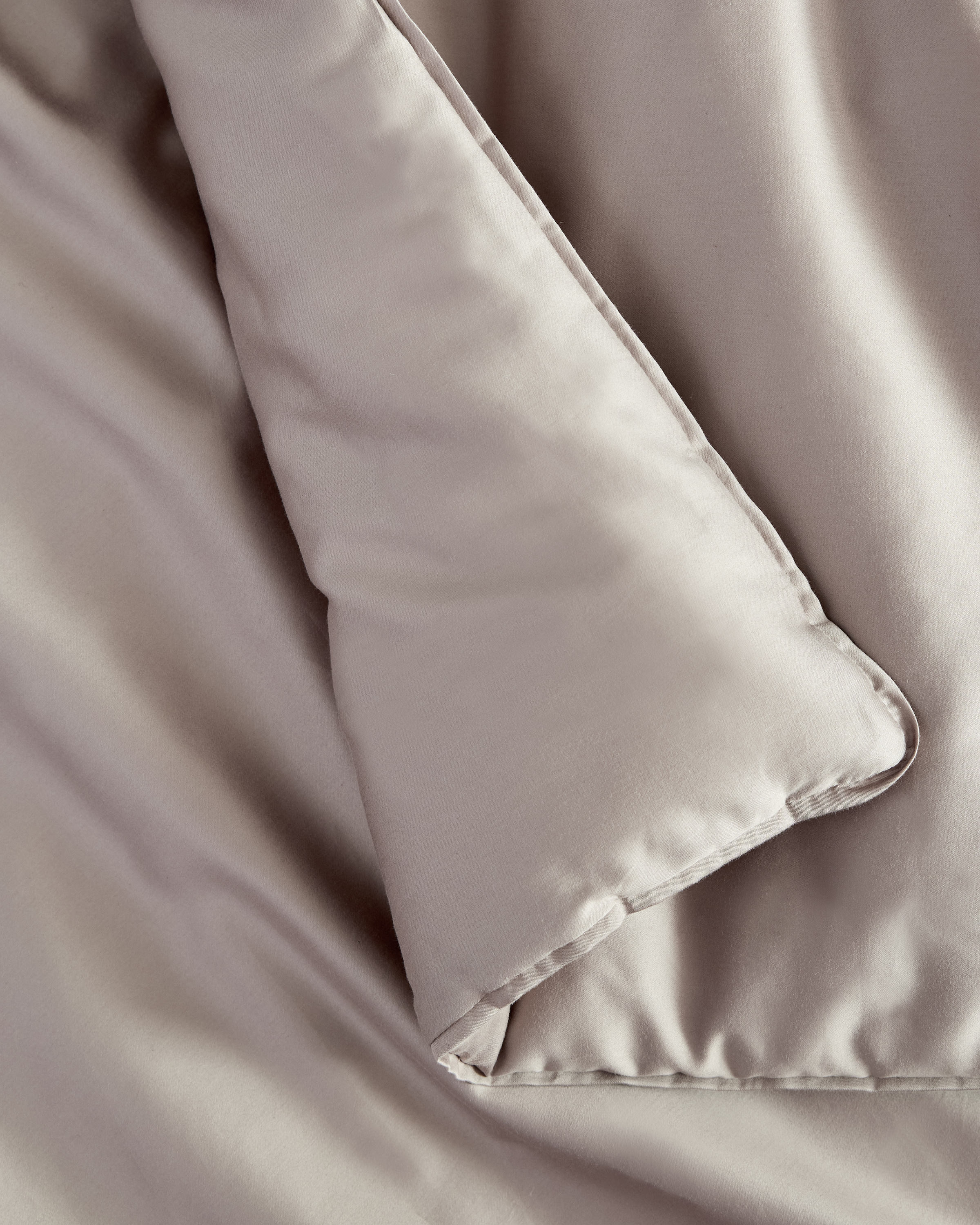 Organic Cotton Sateen Comforter - Stone, Full/Queen