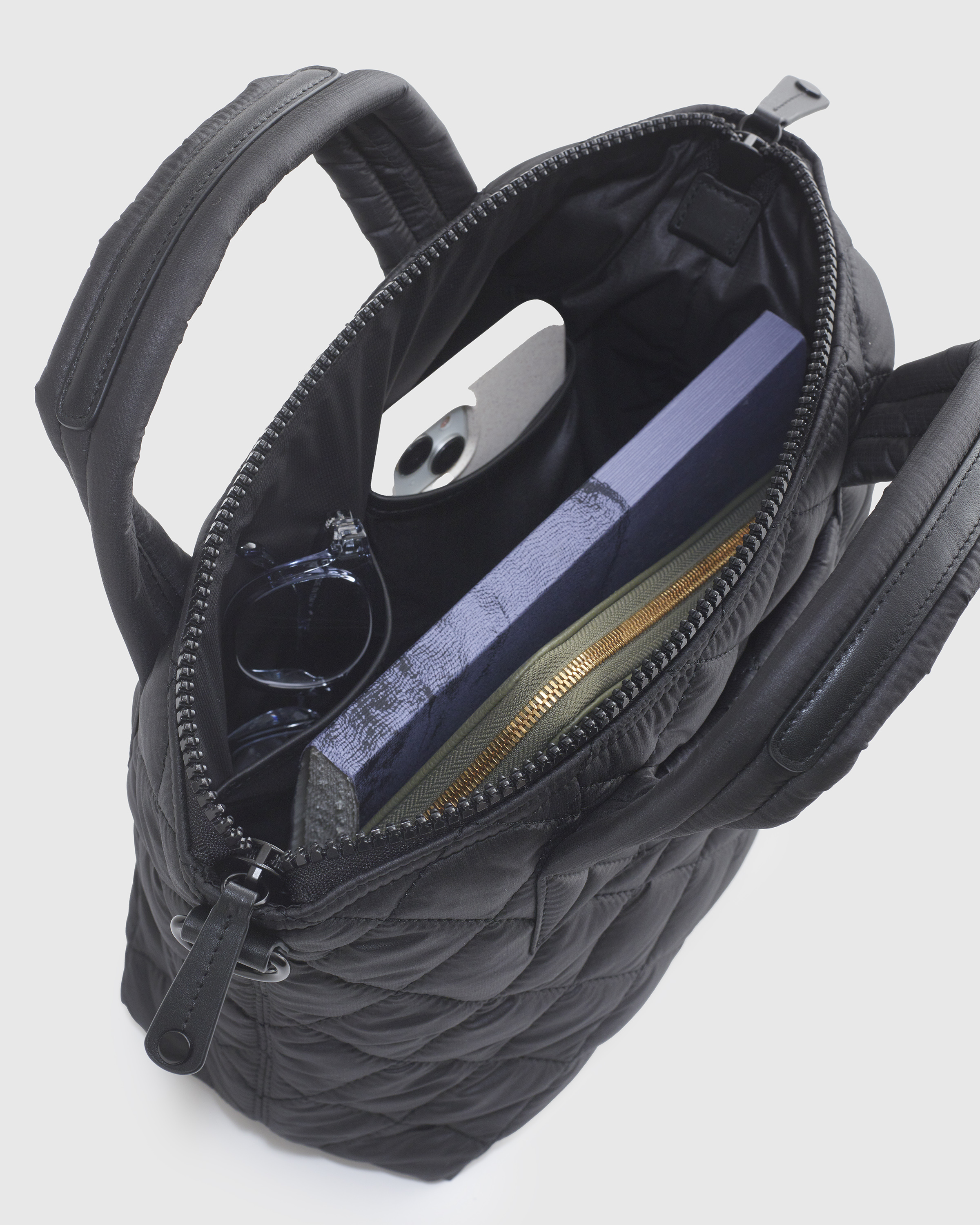 三軒茶屋usCustomized Quilted Body Bag ブラック US Customized Quilted Body Bag 三軒茶屋 キムタク