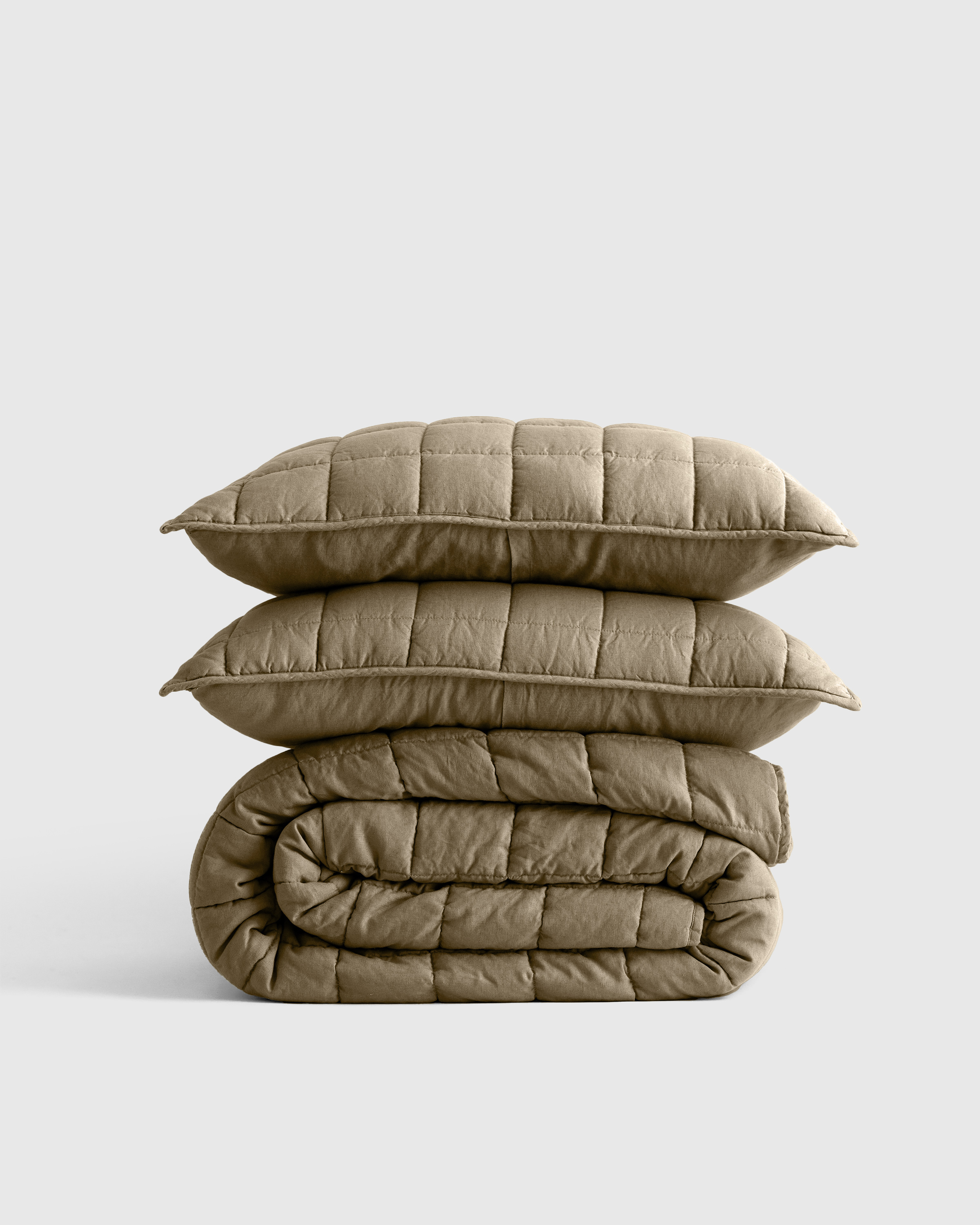 European Linen Box Quilt Set