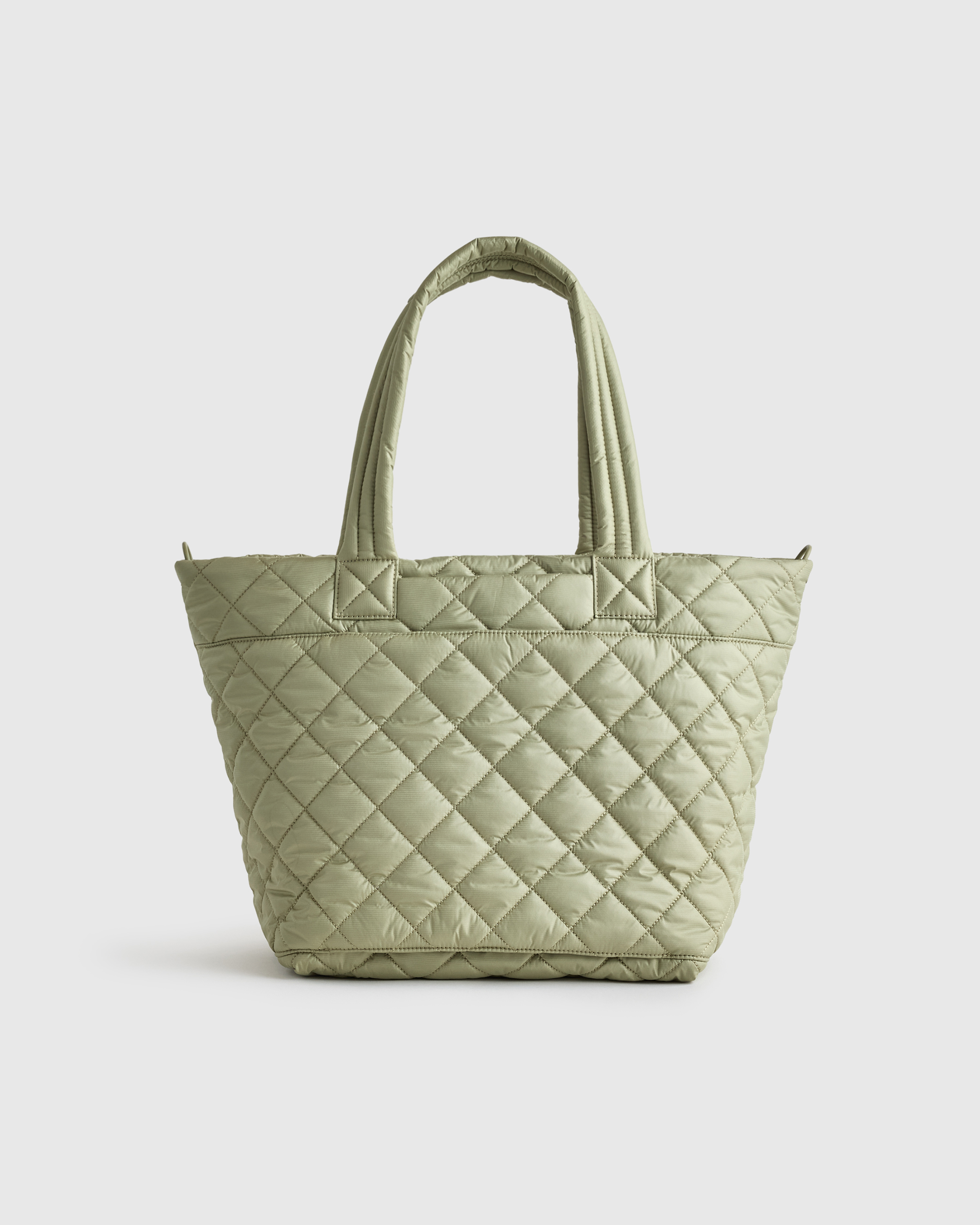 Transit Quilted Carry-All Tote in Tea Green