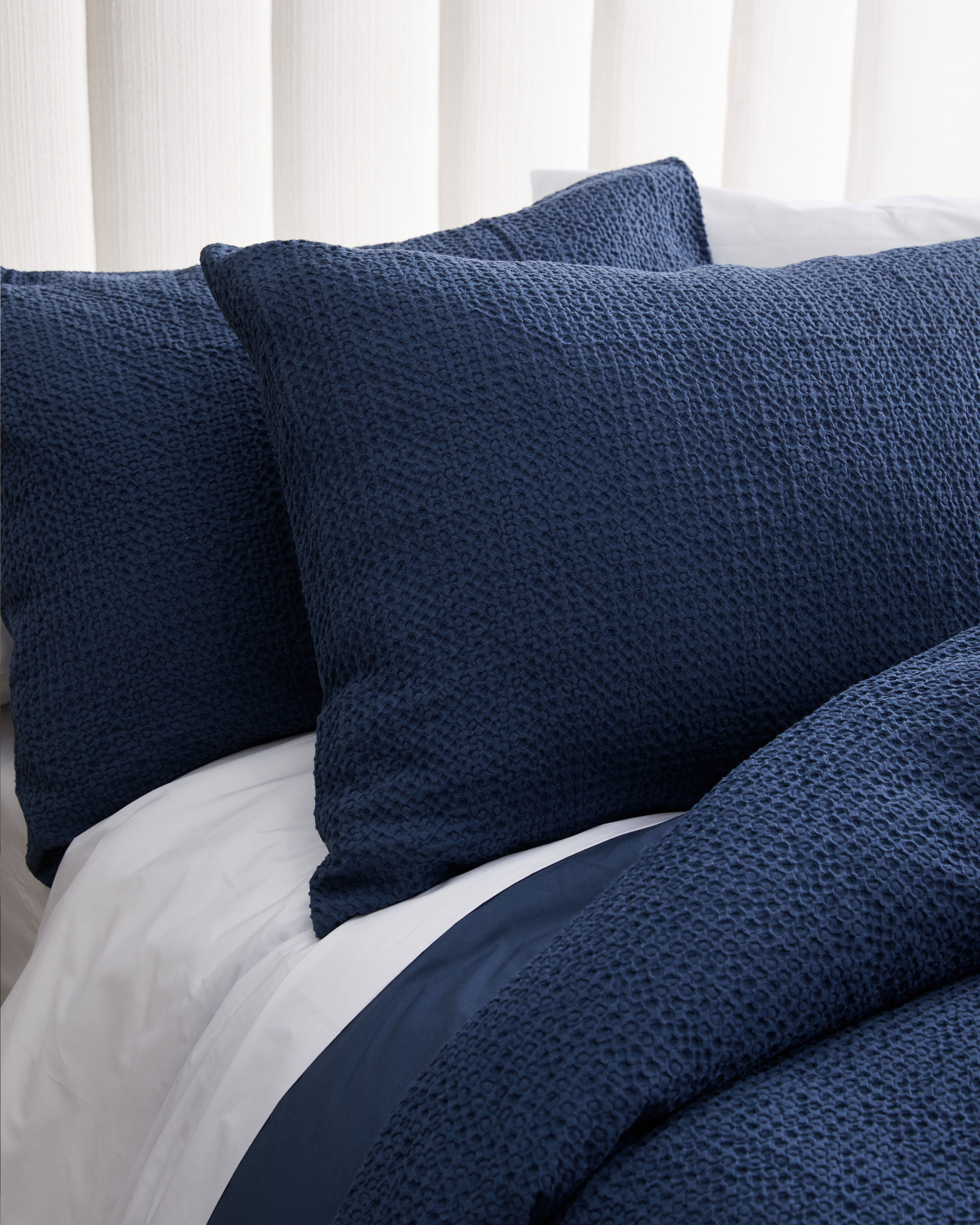 Organic Luxe Honeycomb Duvet Cover Set - Indigo, King/Cal King
