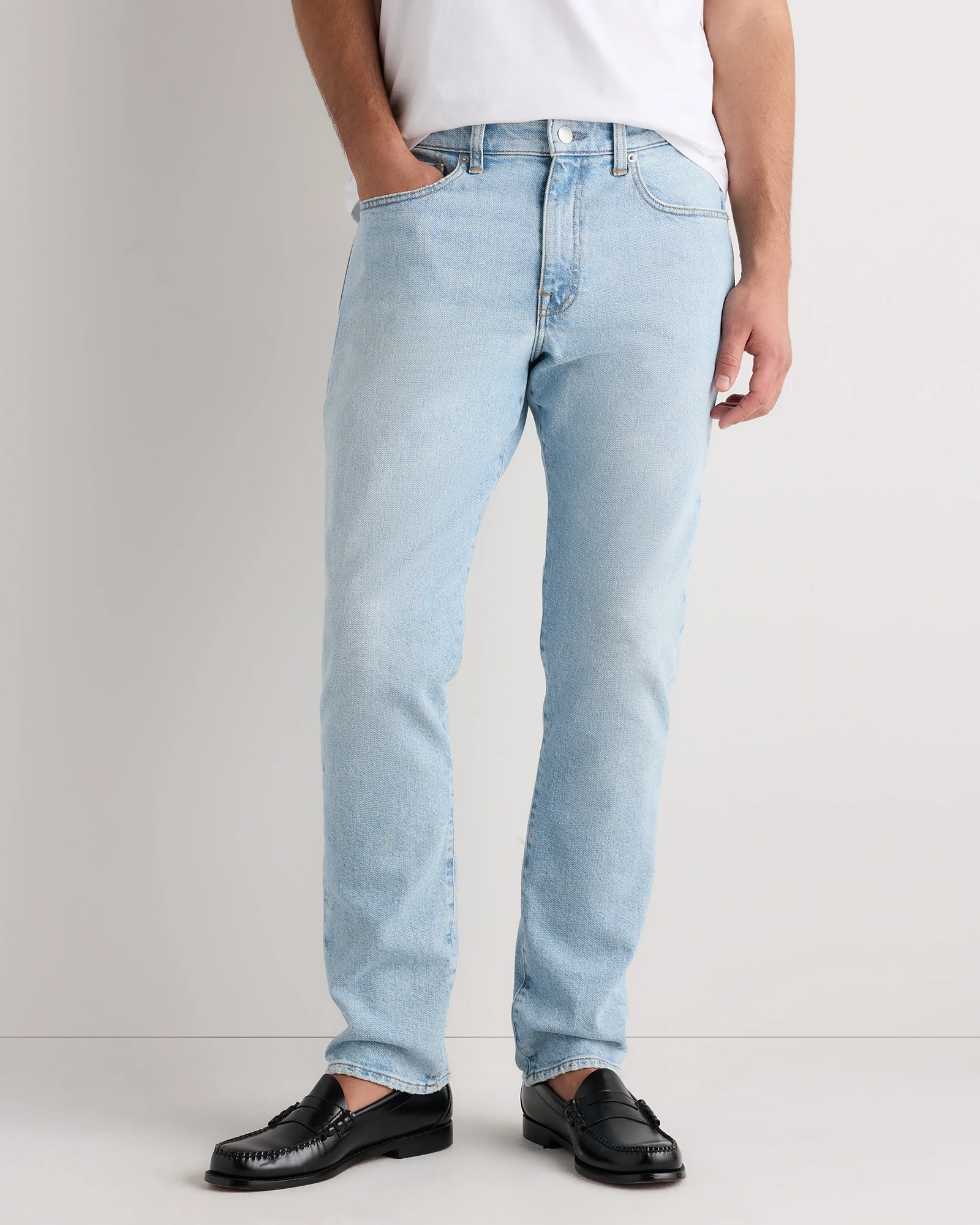 Warren Stretch Athletic Tapered Jeans