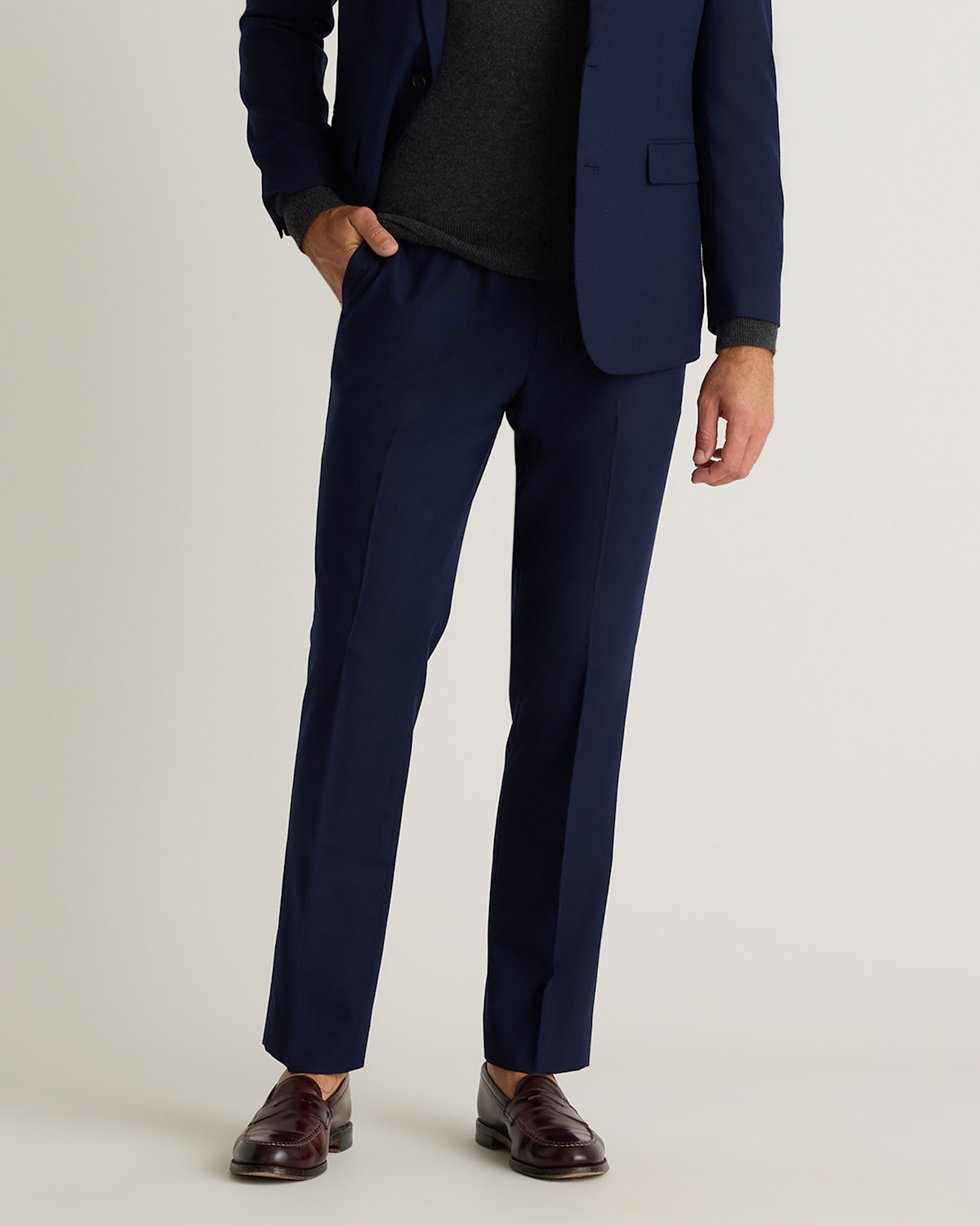 Quince Stretch Wool Dress Pant in Navy