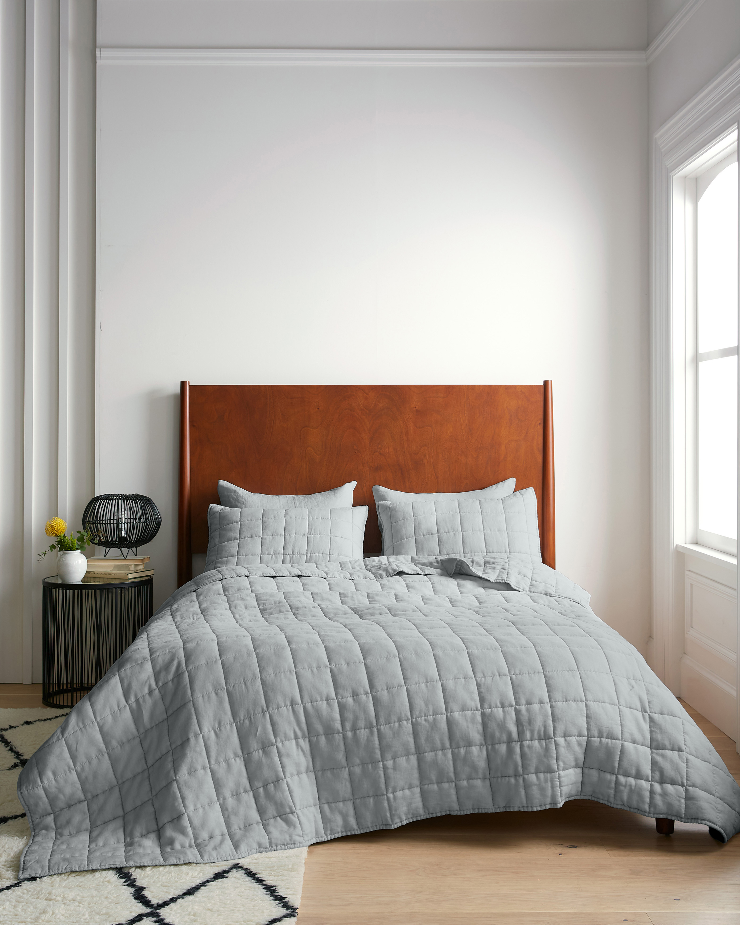 Mist European Linen Box Quilt Set