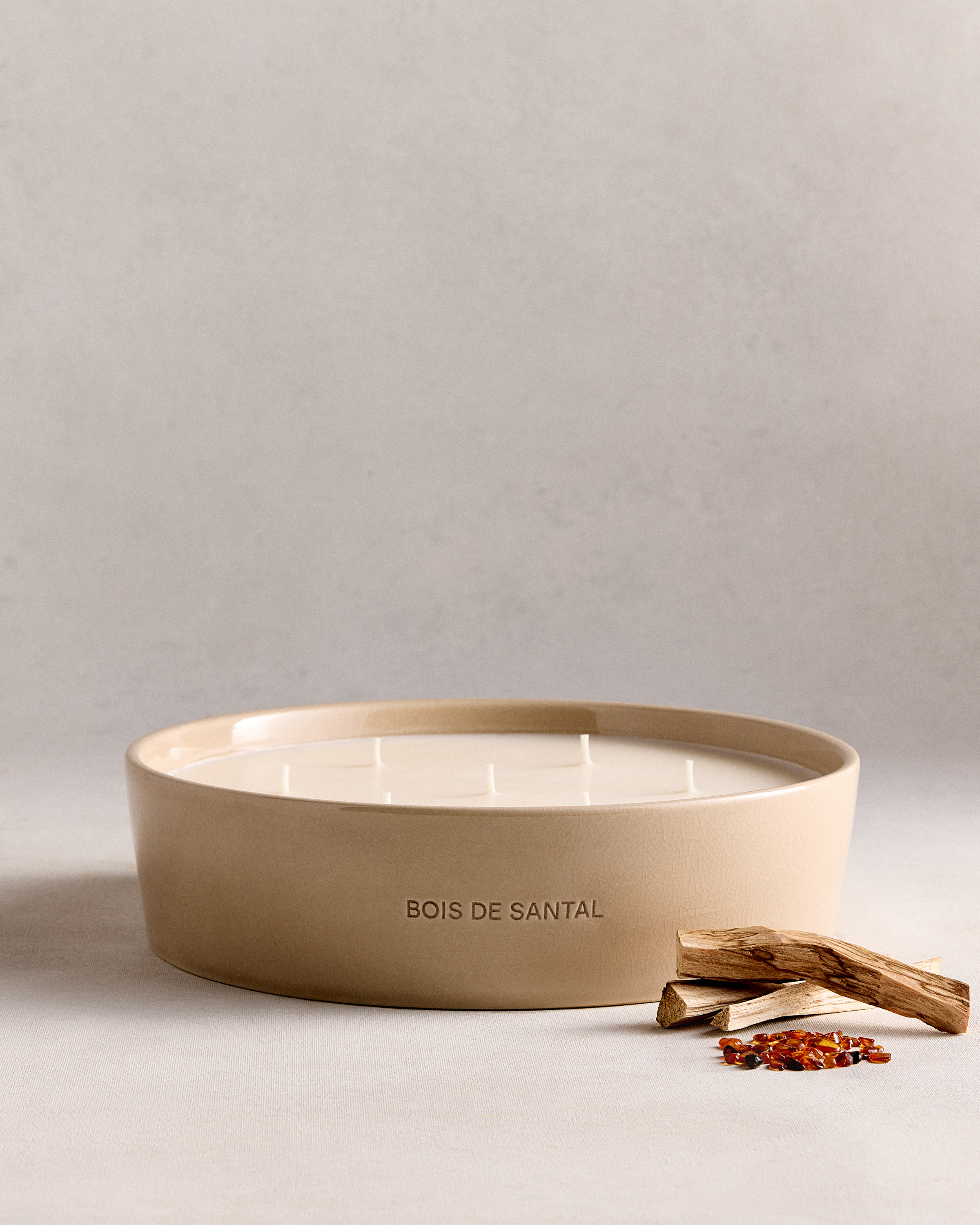 No Color Bois de Santal 7-Wick Luxury Candle