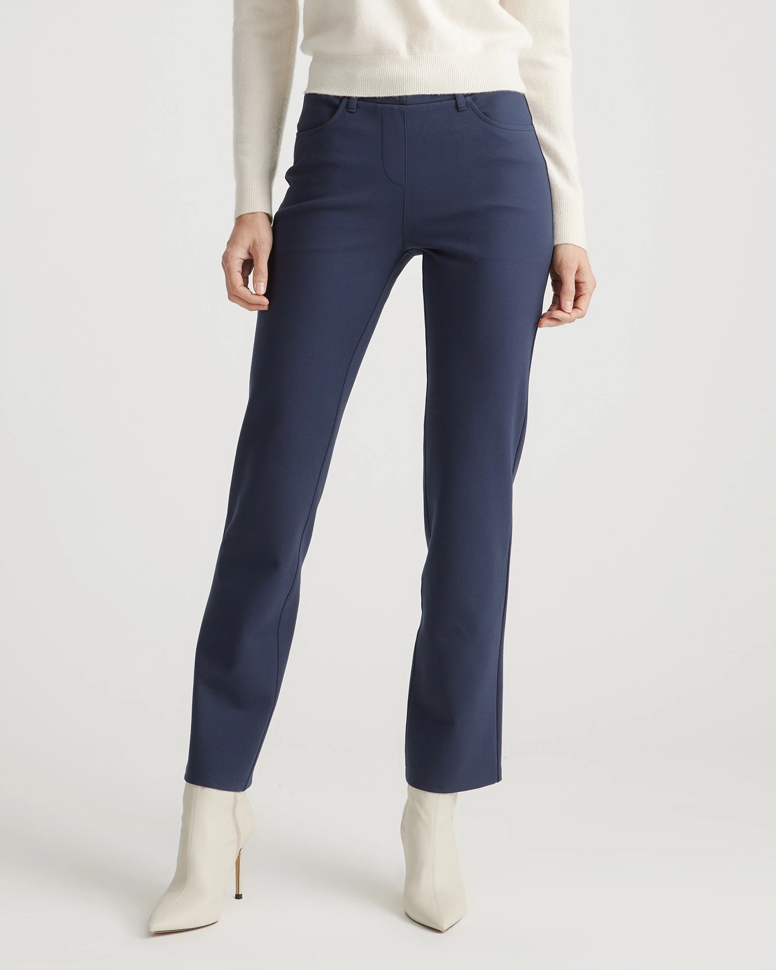 Ultra-Stretch Ponte Straight Leg 4-Pocket Pants - Petite (26" inseam)