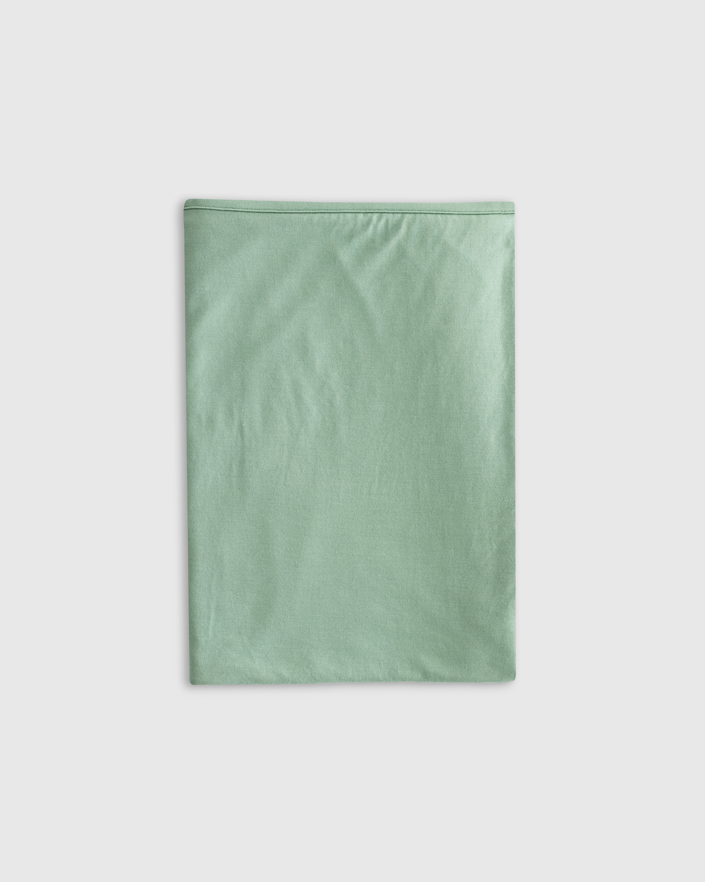 Bamboo Gown, Hat & Swaddle Layette Bundle - Baby Boy - thumbnail 5