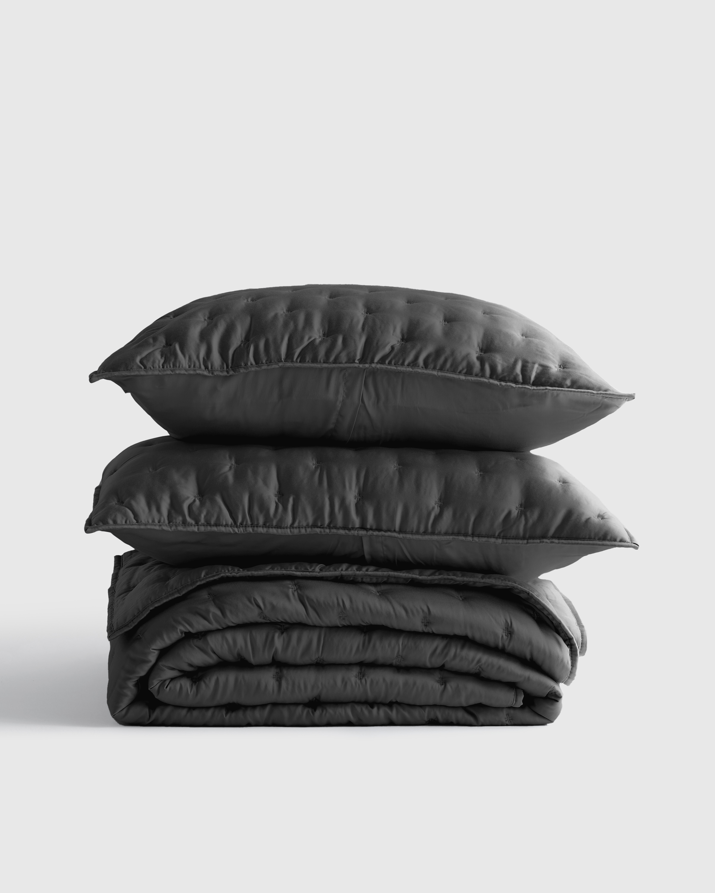 Charcoal Bamboo Dream Quilt Set