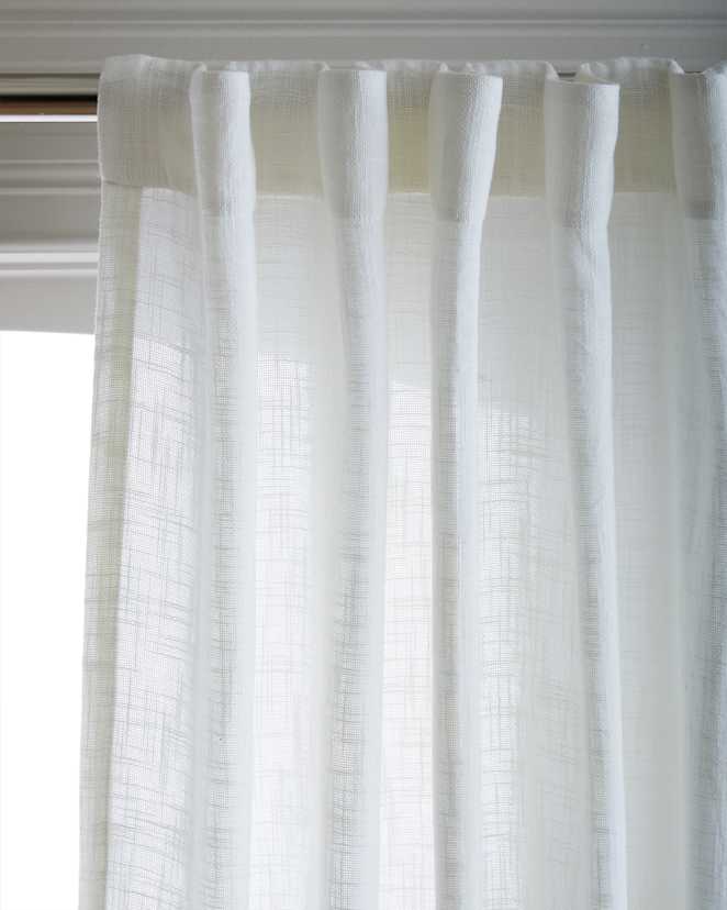 Curtain CottonSheer White 193