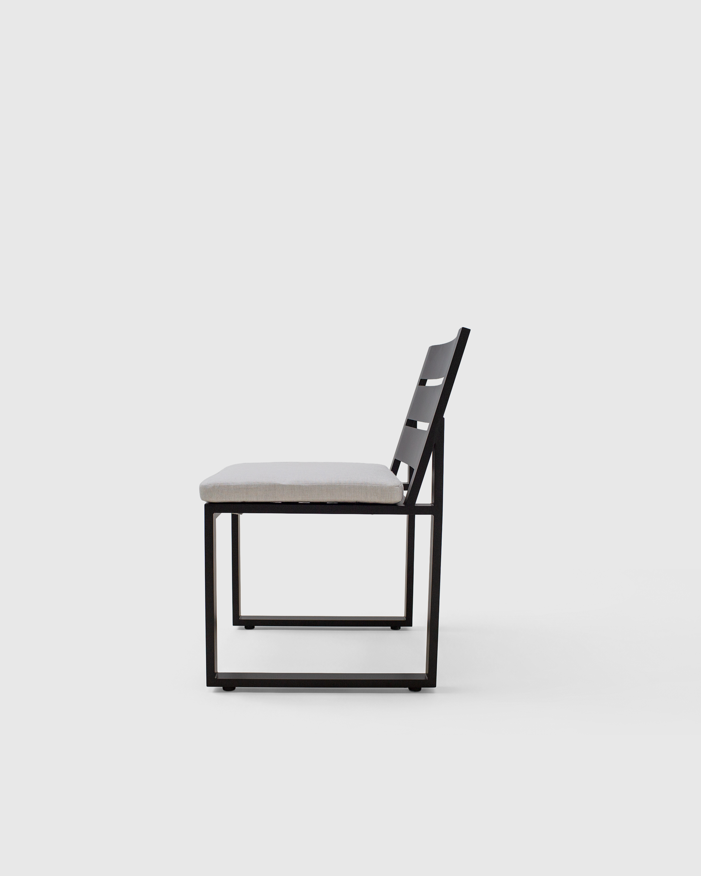 Linear Aluminum Outdoor Dining Chair - thumbnail 4
