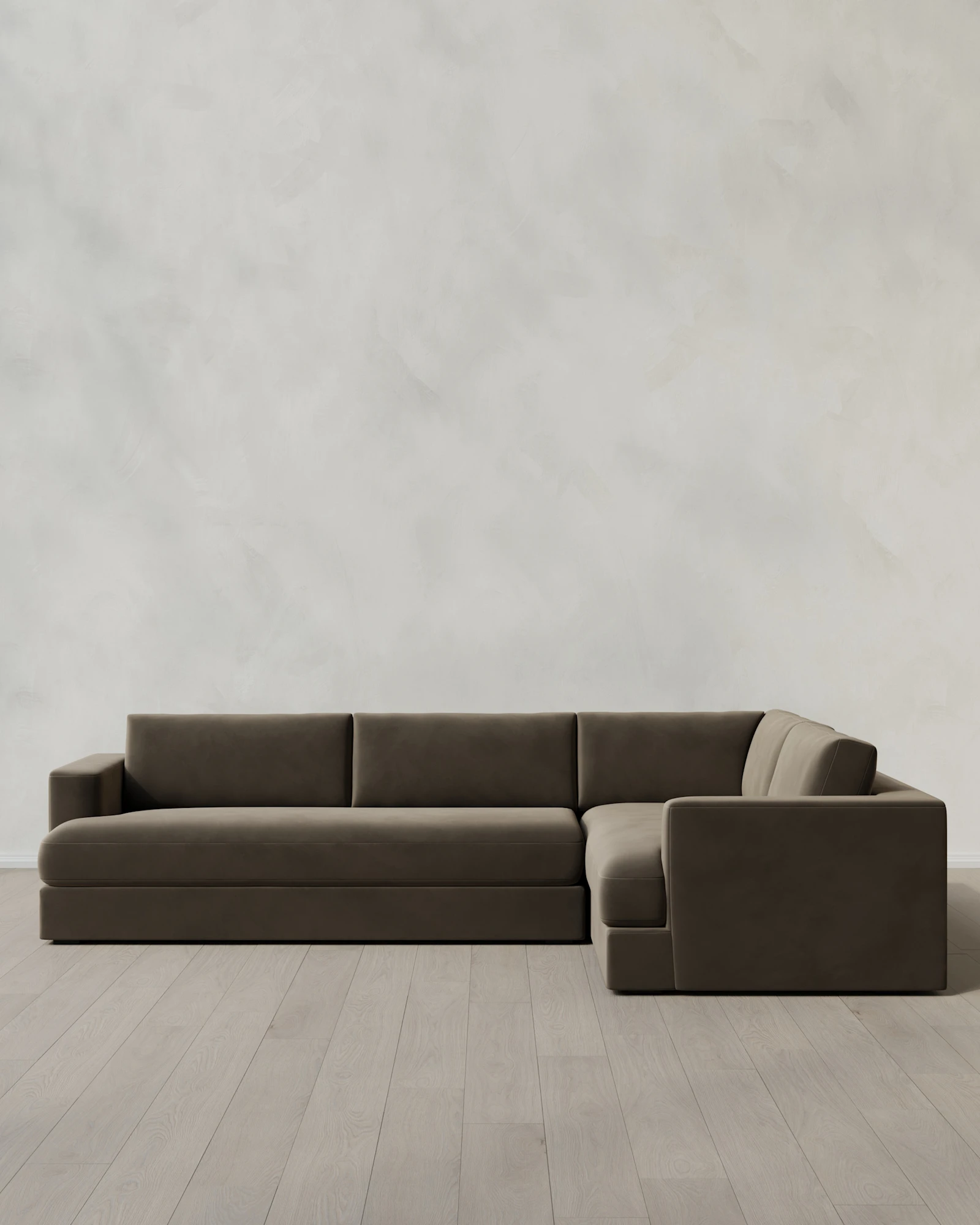 Sierra Performance Velvet Taper Arm L Sectional