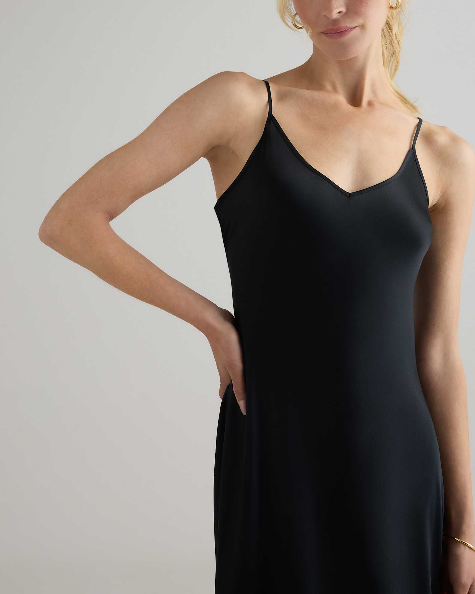 Quince Women's Washable 100% Mulberry Silk Slip Dress, Black, Size XL - Midi Length, Bias Cut, Satin Finish, Hypo-allergenic, Thermoregulating Quince Women's Washable 100% Mulberry Silk Slip Dress, Black, Size XL - Midi Length, Bias Cut, Satin Finish, Hypo-allergenic, Thermoregulating